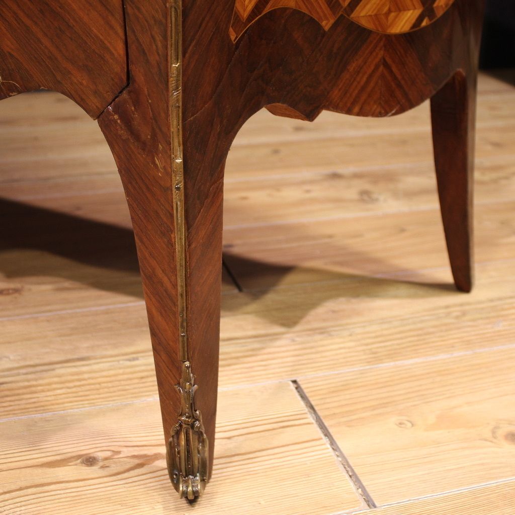 20th Century French Louis XV Style Inlaid Commode photo vinterior