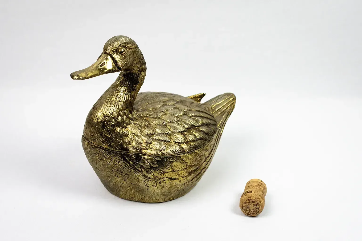 Duck Shaped Ice Bucket In Gilt Metal – Mauro Manetti, Italy, Circa 1970   Hollywood Regency photo 500.0