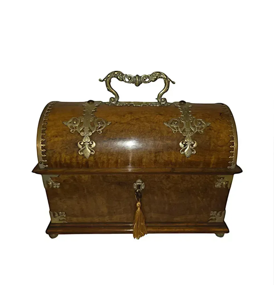 A Gorgeous 19th Century Olive Wood And Brass Mounted Jewellery Box