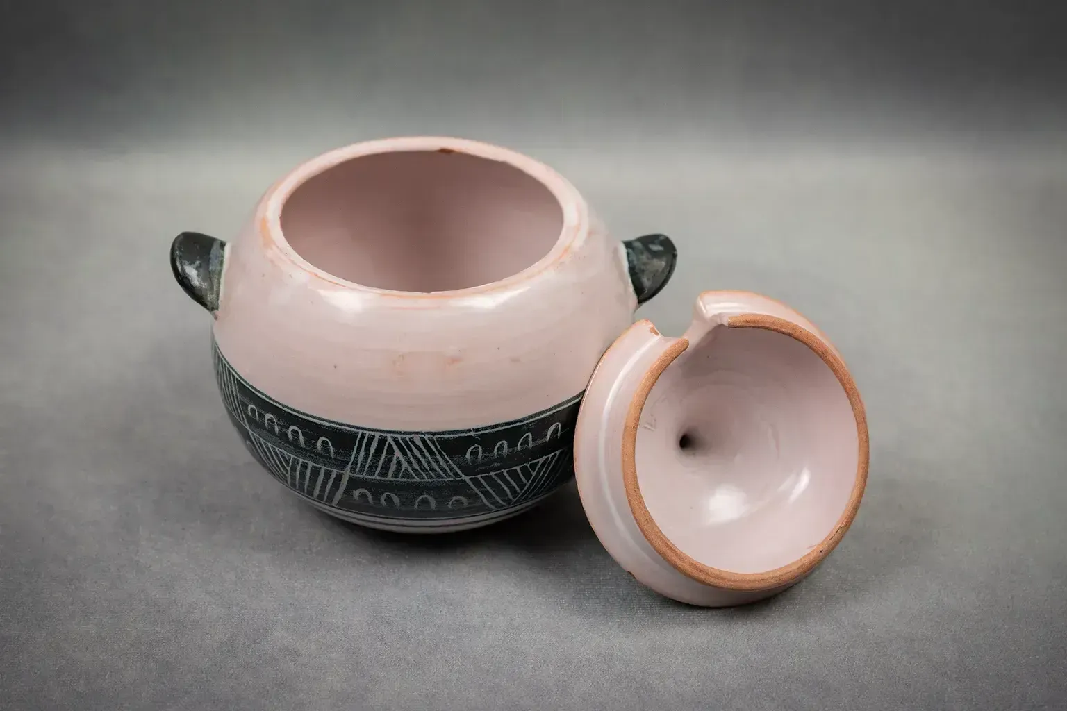 Pot à confiture avec couvercle, signé Yvon Roy - céramique mid-century photo buy