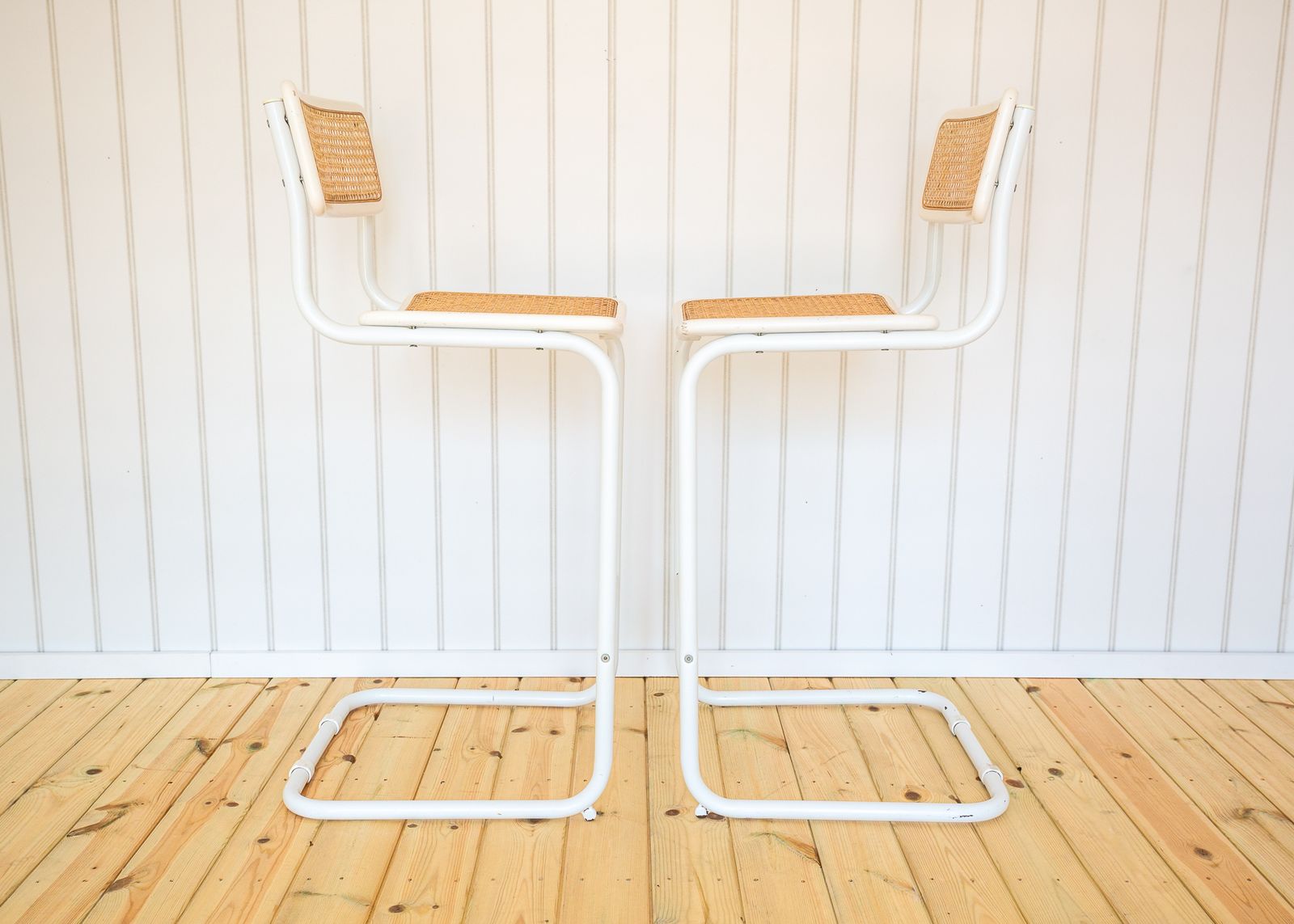 photo vinterior 2 White Cesca Barstools Marcel Breuer B64 S64 Bauhaus Rattan Bar Chair Mcm 1970s Pair Bar Stools Bar Chairs Mid Century