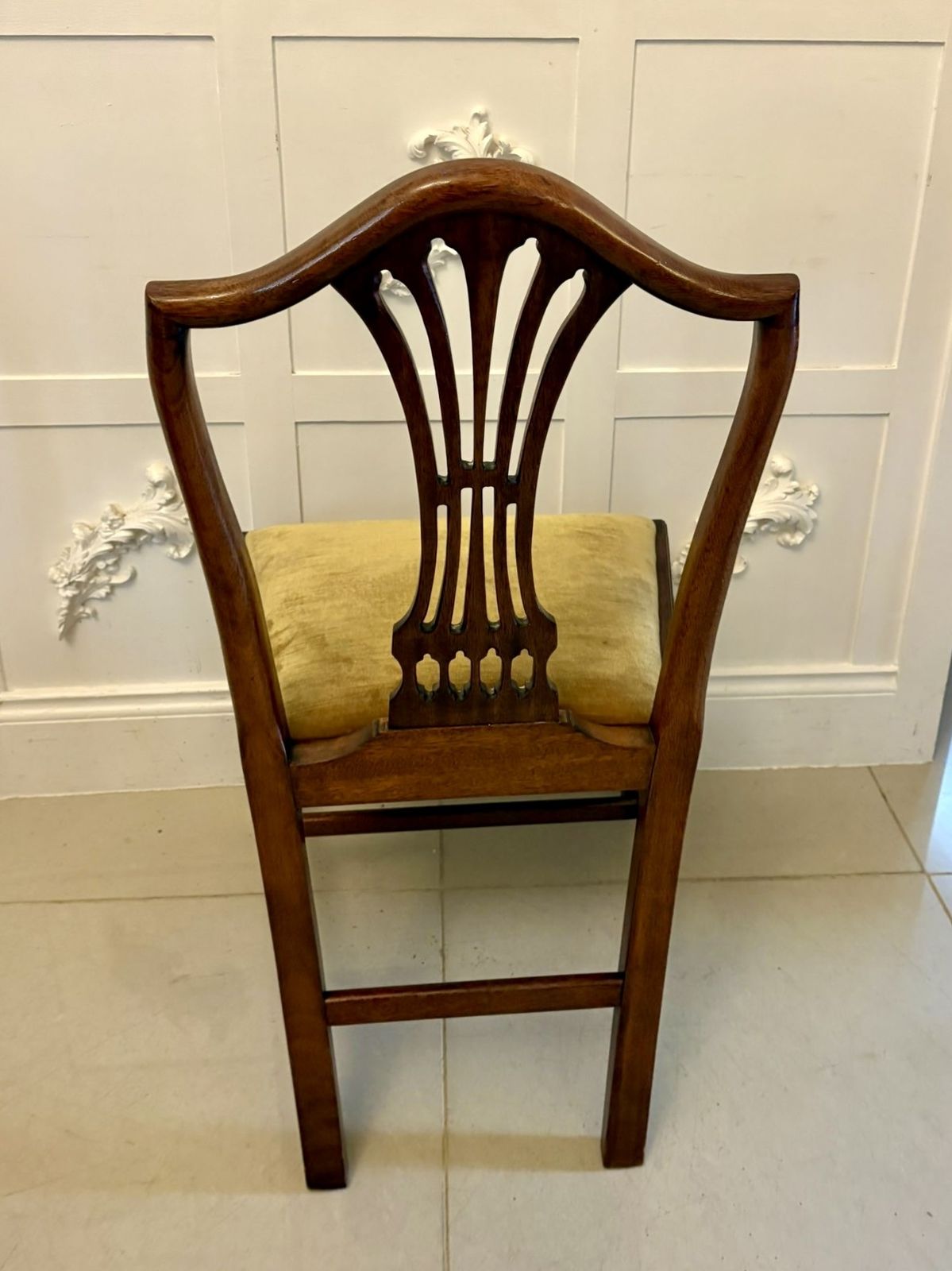 Quality Set Of 12 Antique Mahogany Hepplewhite Style Dining Chairs photo for sale
