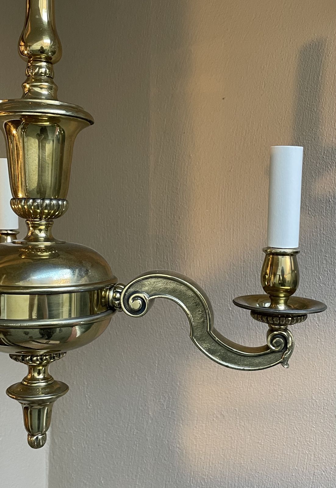 Early 20th Century Cast Brass Three Branch Chandelier photo vinterior