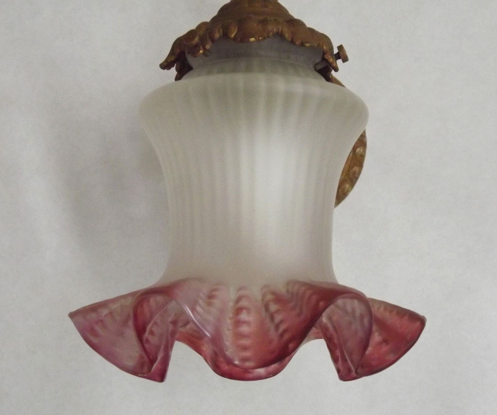 French Art Nouveau Bronze Single Wall Light With White And Pink Frilled Glass Shade photo Lighting