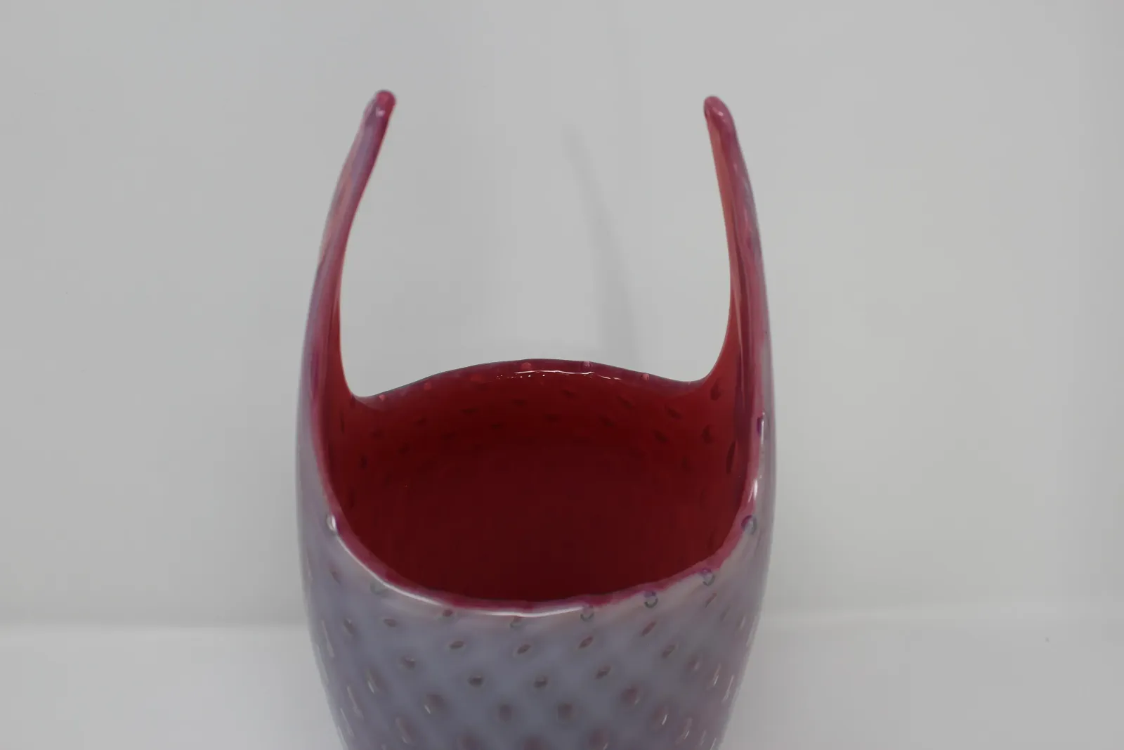 Murano Glass Vase In Pink Bullicante photo for sale