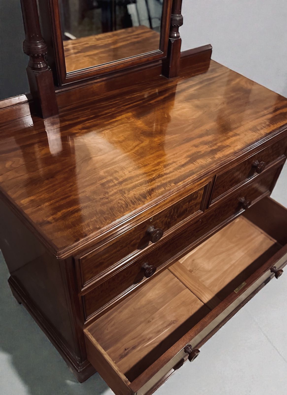Restored Victorian Chest Of Drawers Dresser With Mirror Gillows 1880s photo vinterior