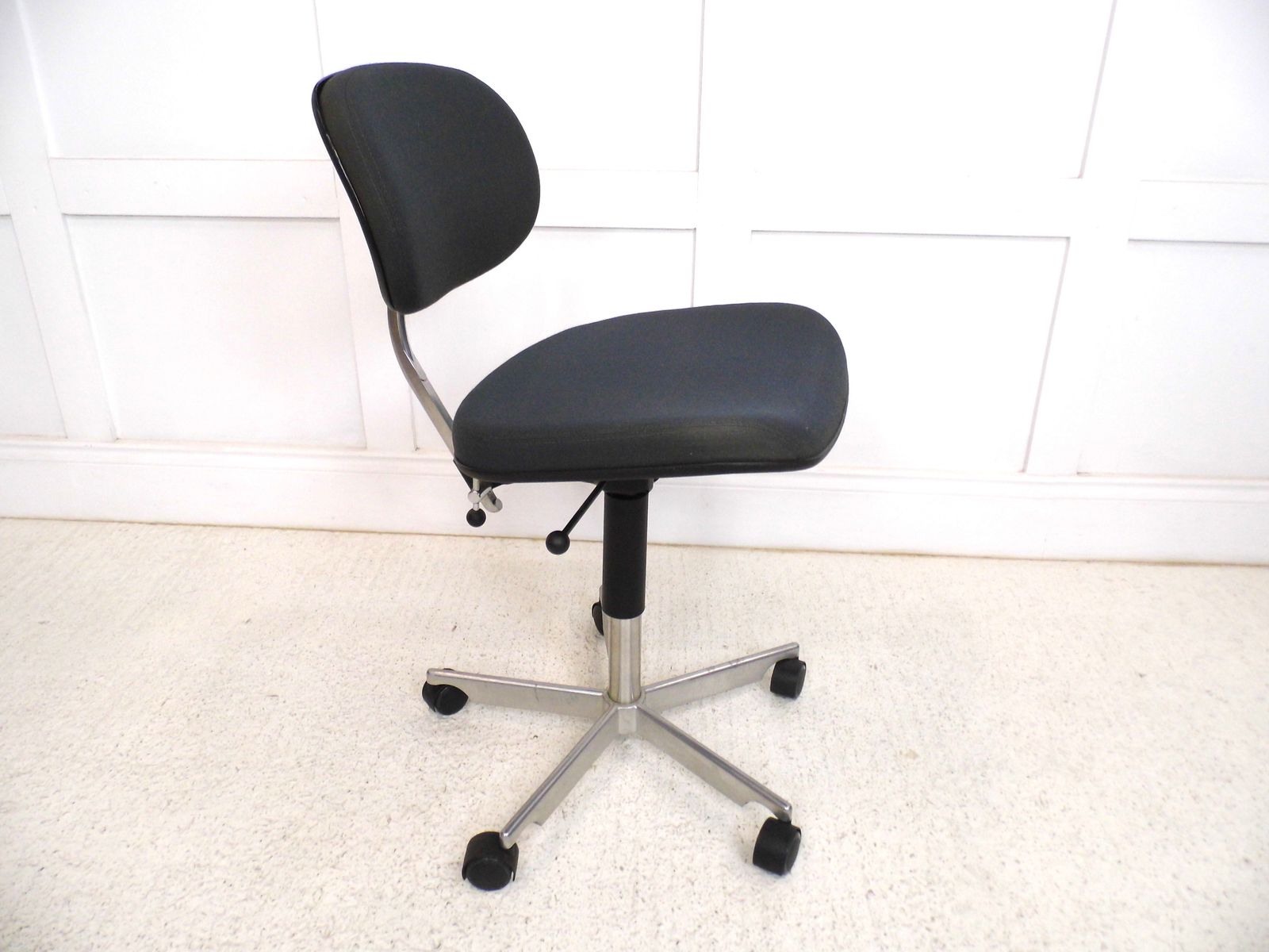 Retro Design Office Engelbrecht Kevi 2543u Model Jorgen Rasmussen Desk Chair photo for sale
