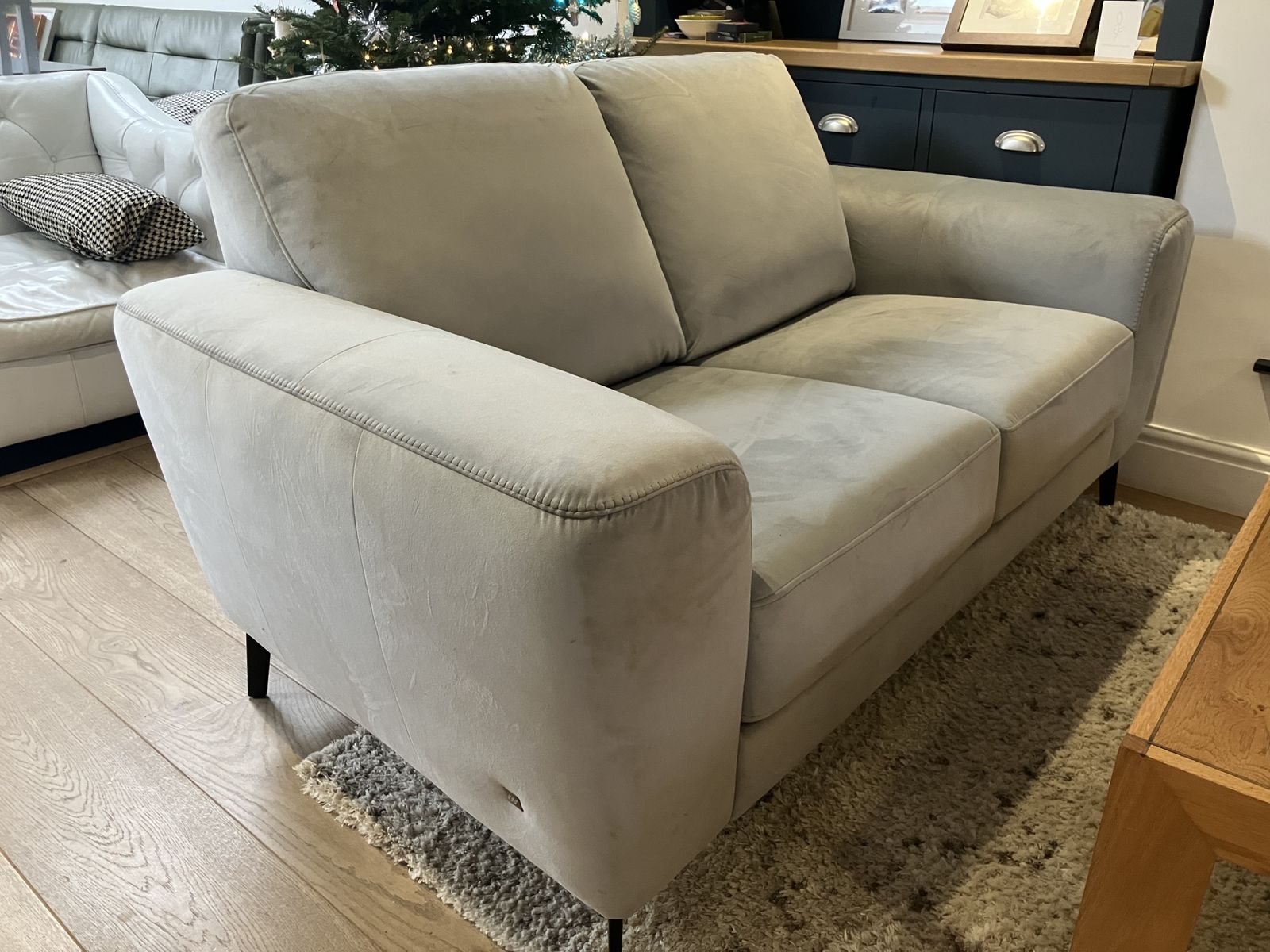 Brand New, Superb Quality, Hugely Discounted, Italian Made   2 Seater Marinelli Sofa photo 850.0