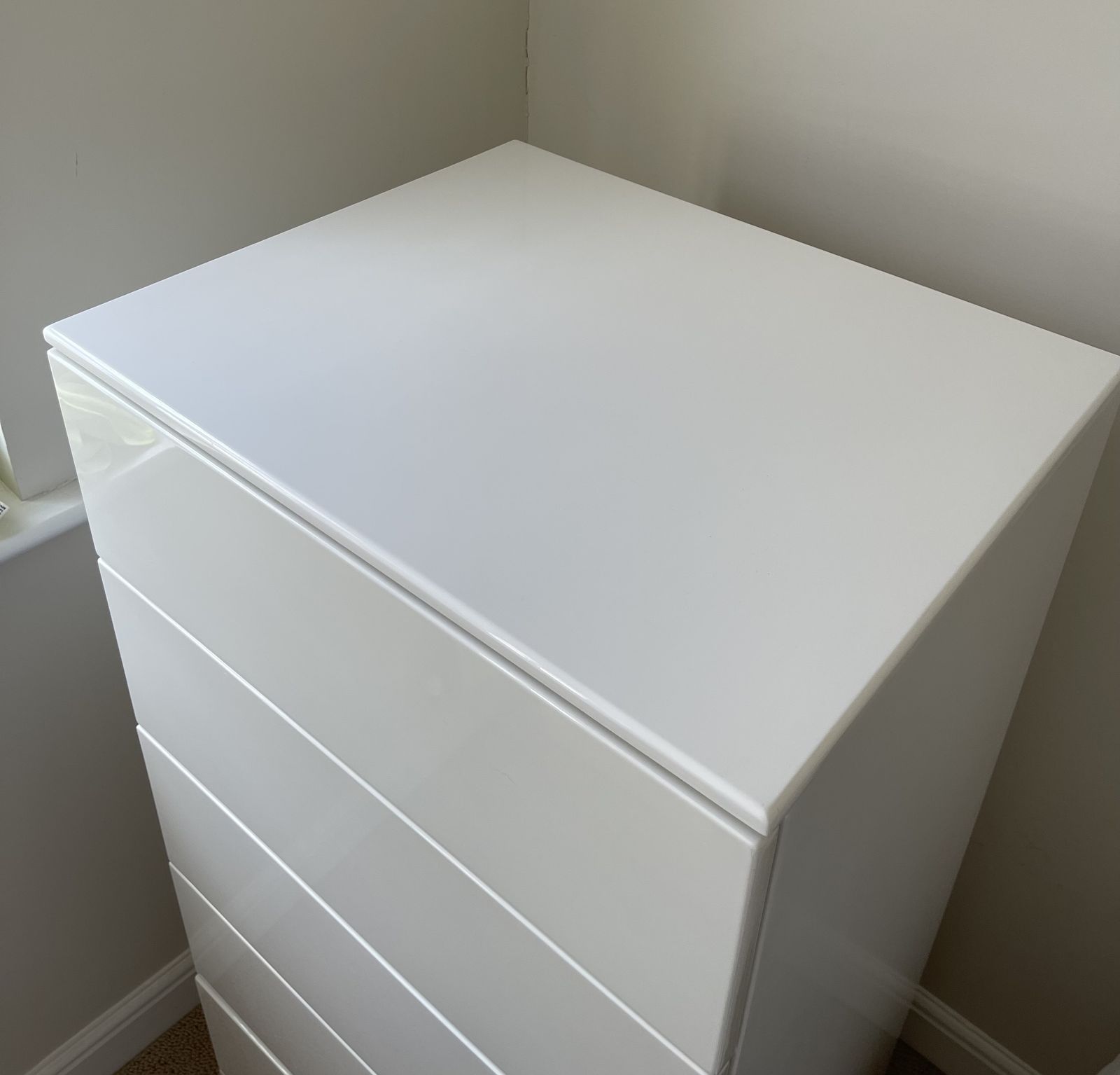 Rolf Fransson Abstracta Arctic Cabinet White Gloss photo Furniture