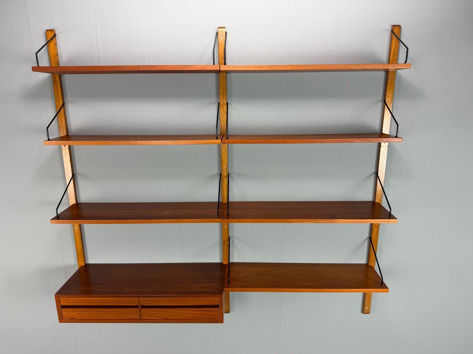 photo furniture Poul Cadovius Mid  Century Modern Modular Teak Wall Unit Shelving For Cado, 1960