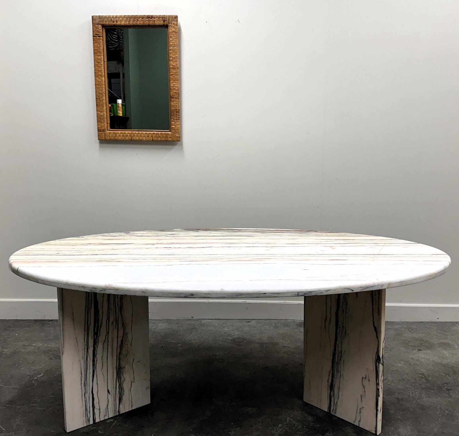 photo furniture Large Oval Italian Arabescato Rosso Marble Dining Table – 1970s Sculptural Stone Table
