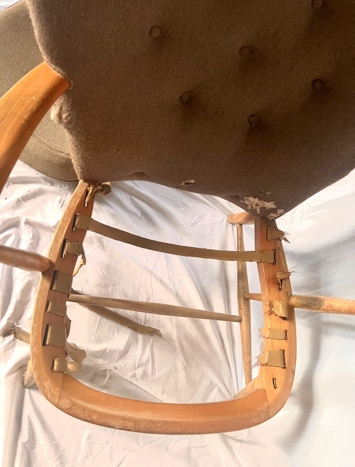 Rare Mid Century Ercol Model 312 Wingback Armchair (C.1956) – Unrestored photo 500.0