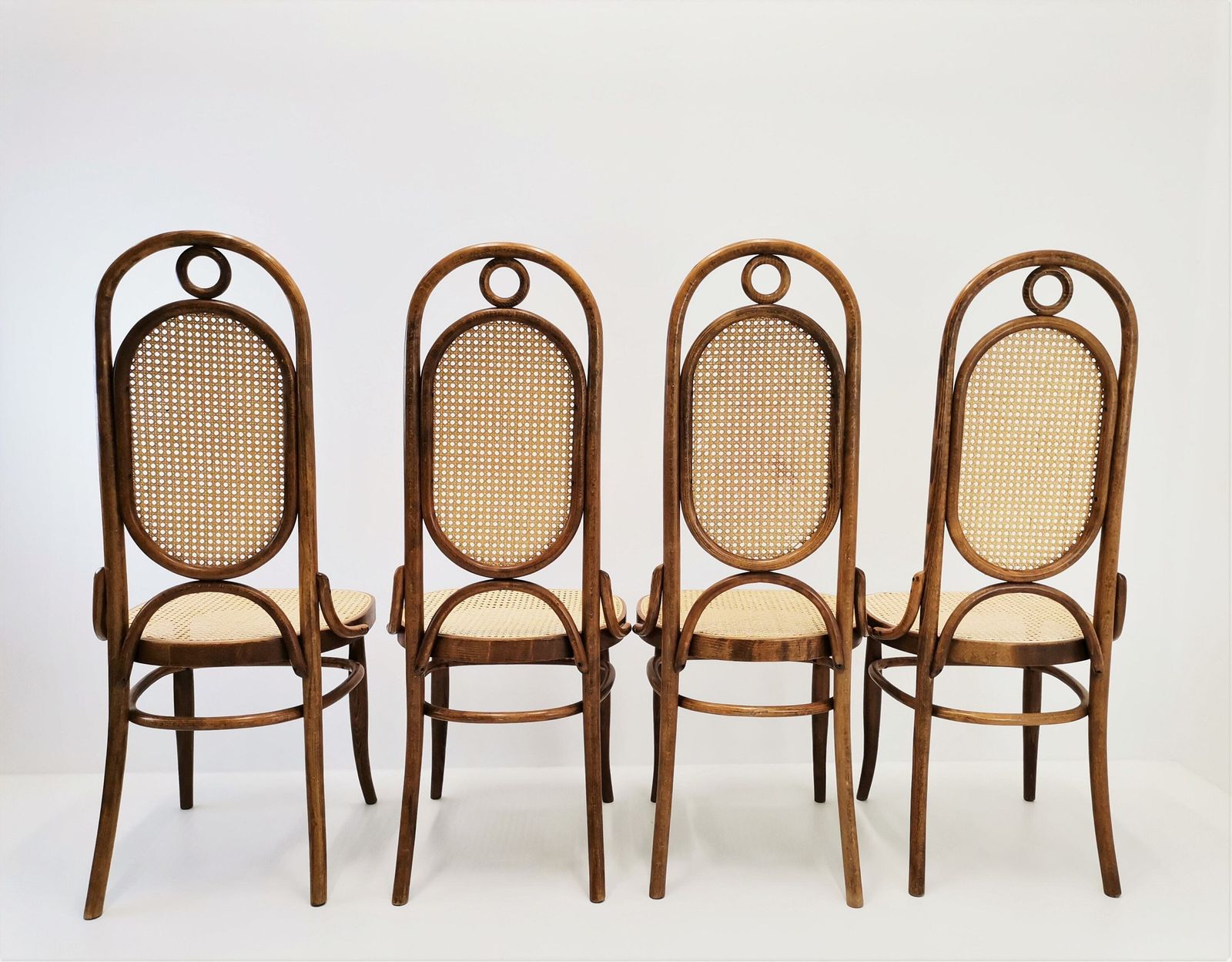 1 Of 4 Thonet No. 17 High Back Dining Chairs / 80s Yugoslavia Dining Table Set / Mid Century Modern Home / Bentwood And Rattan Dining Chair photo vinterior