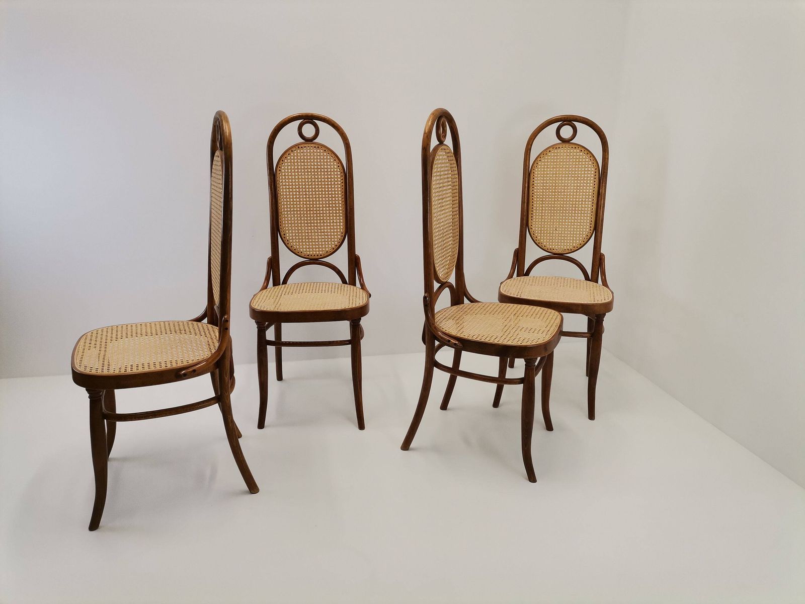 1 Of 4 Thonet No. 17 High Back Dining Chairs / 80s Yugoslavia Dining Table Set / Mid Century Modern Home / Bentwood And Rattan Dining Chair photo buy