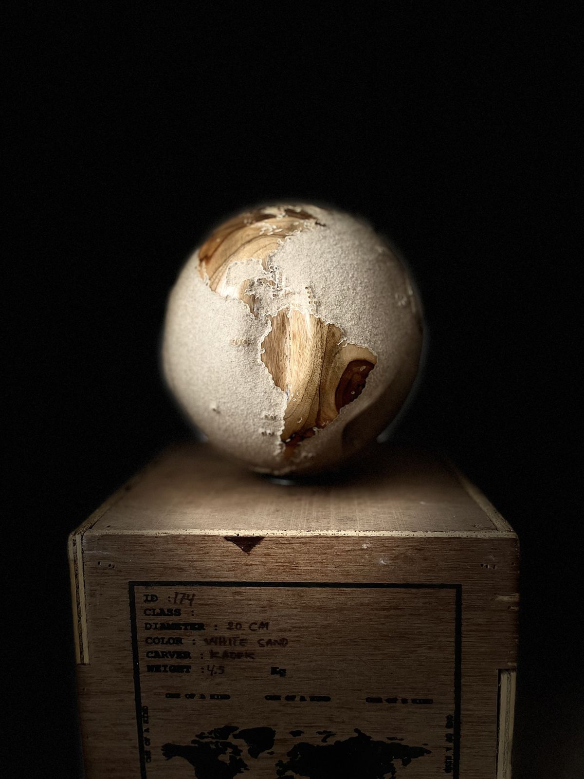 photo vinterior White Teak Wood & Volcanic Sand Globe By Bruno Helgen  Id 174  Wood Globe Sculpture