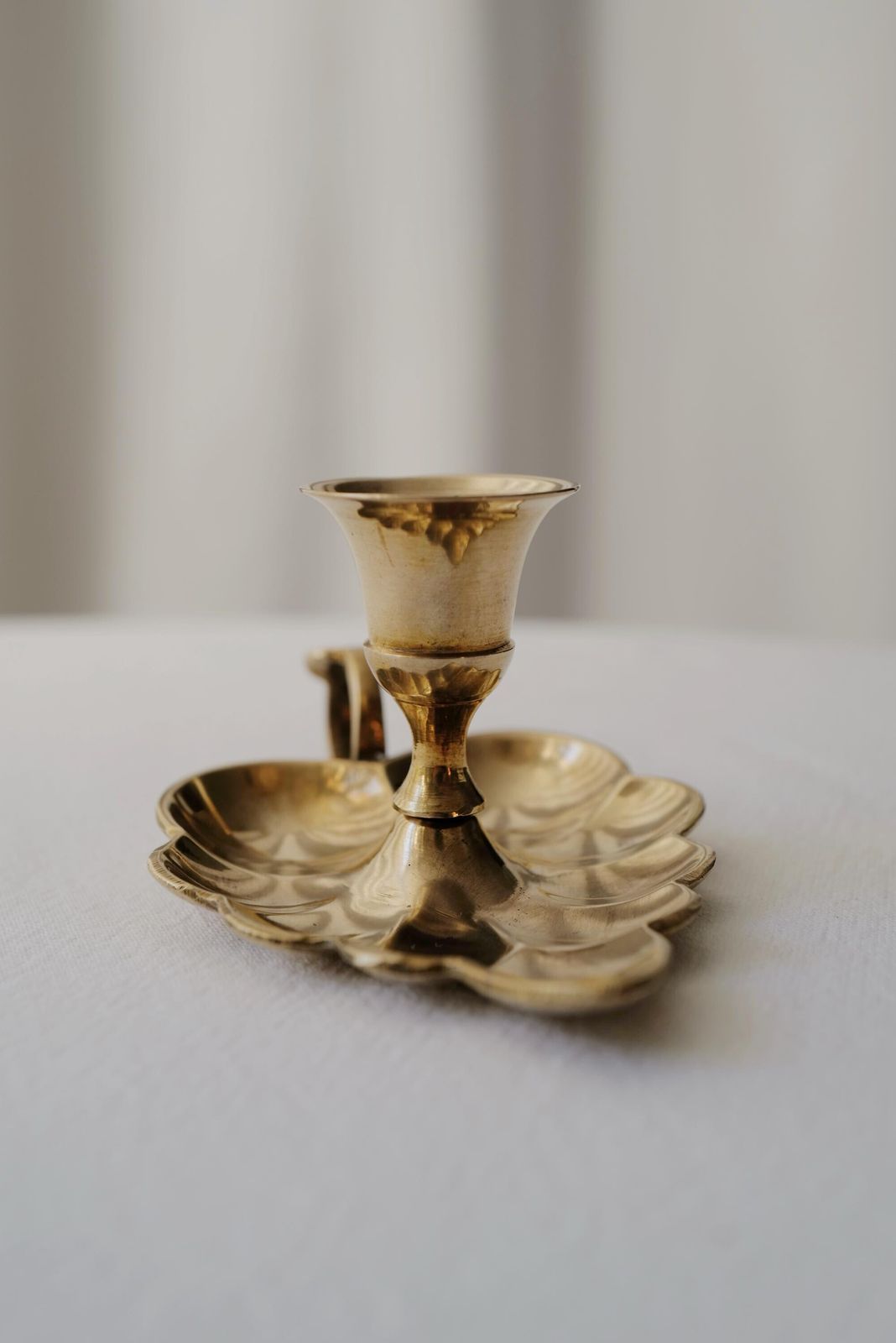 Vintage Brass Leaf Candle Holder With Handle & Gift Candles photo 77.0