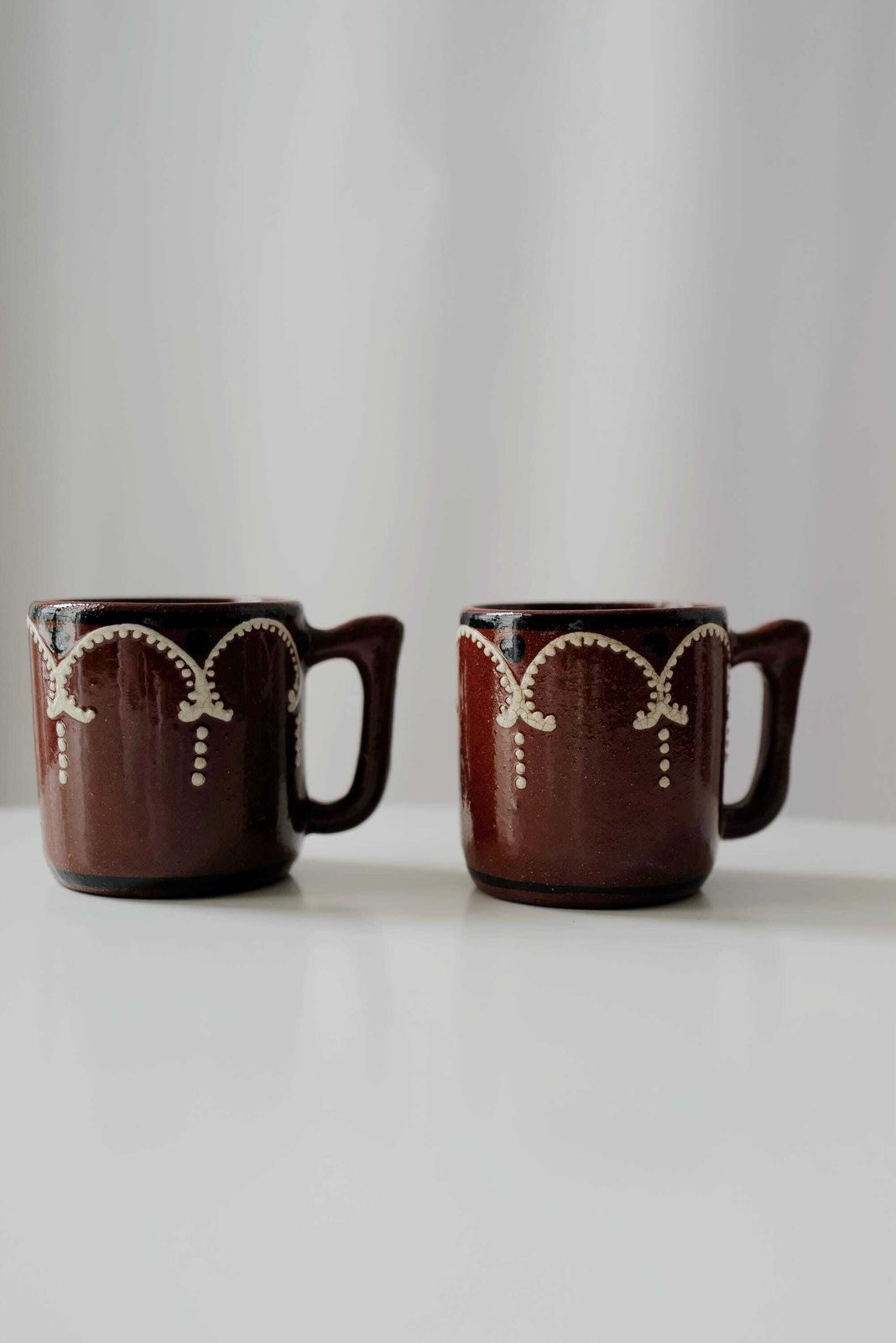 Pair Of Vintage Stoneware Mugs. Hand Painted Brown & White Pattern. Christmas Gift photo buy