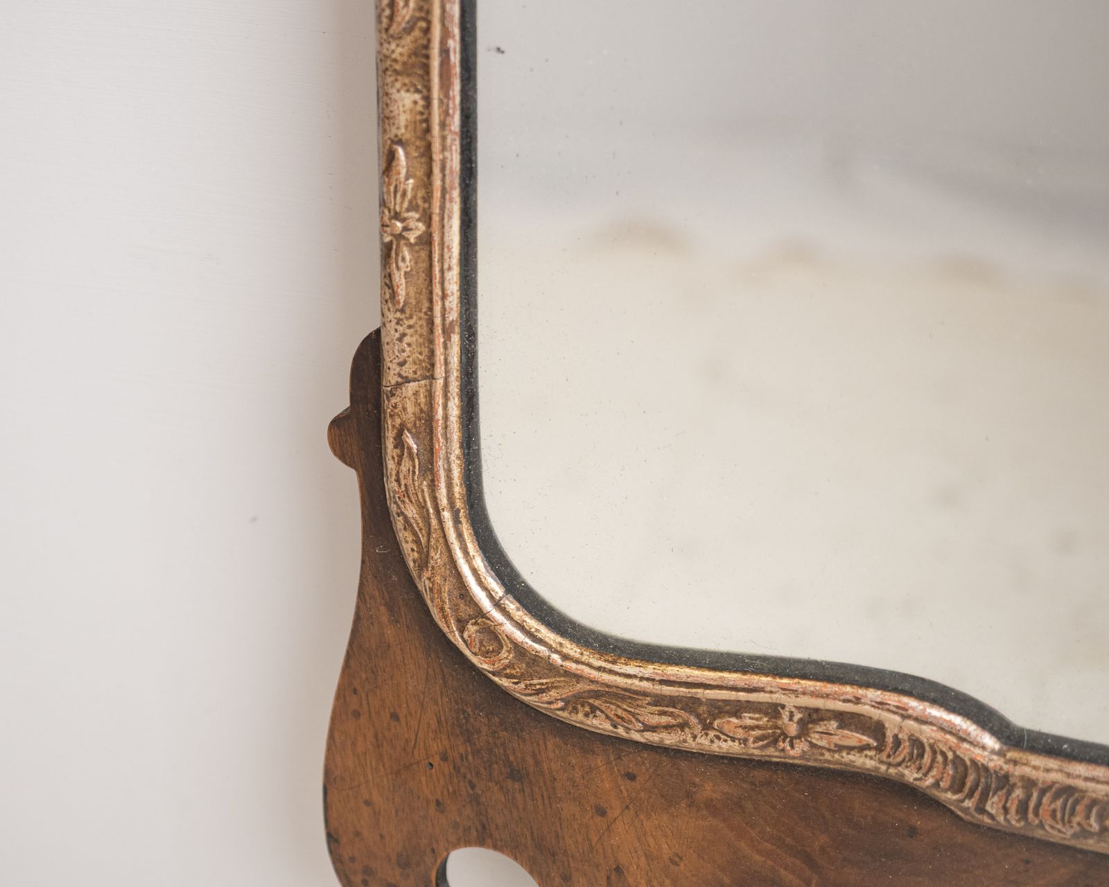 George II Style Parcel Gilt Walnut Hoho Bird Fretwork Pier Mirror, Edwardian C.1910–1920 photo for sale