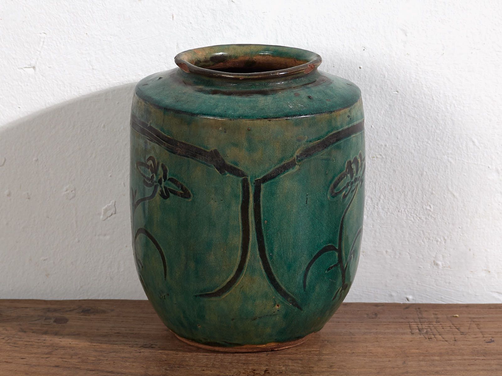 Antique Asian Vase With Floral Details (C.1820) #14 photo vinterior