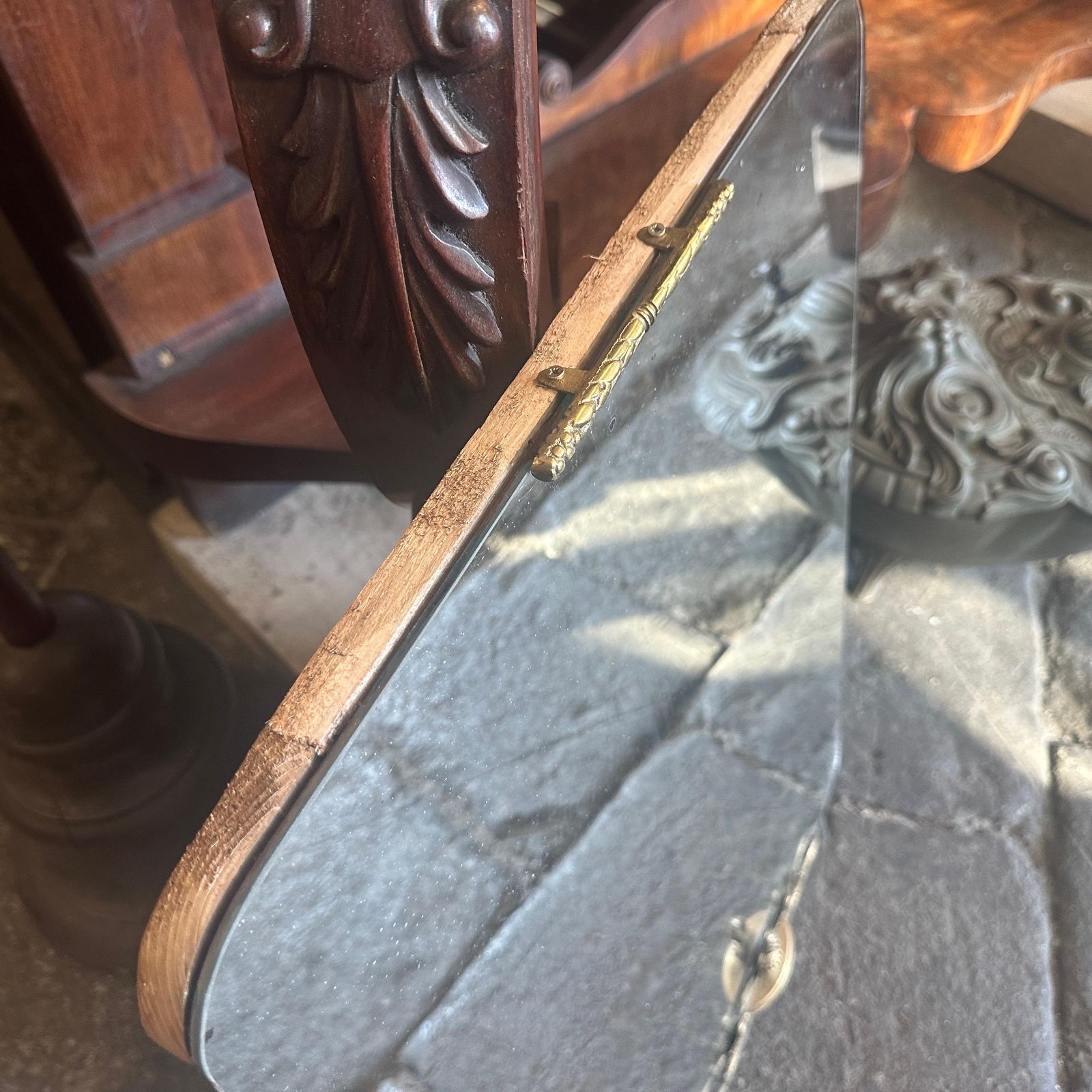 photo furniture 1940s Gio Ponti Style Mid Century Modern Brass Italian Wall Mirror