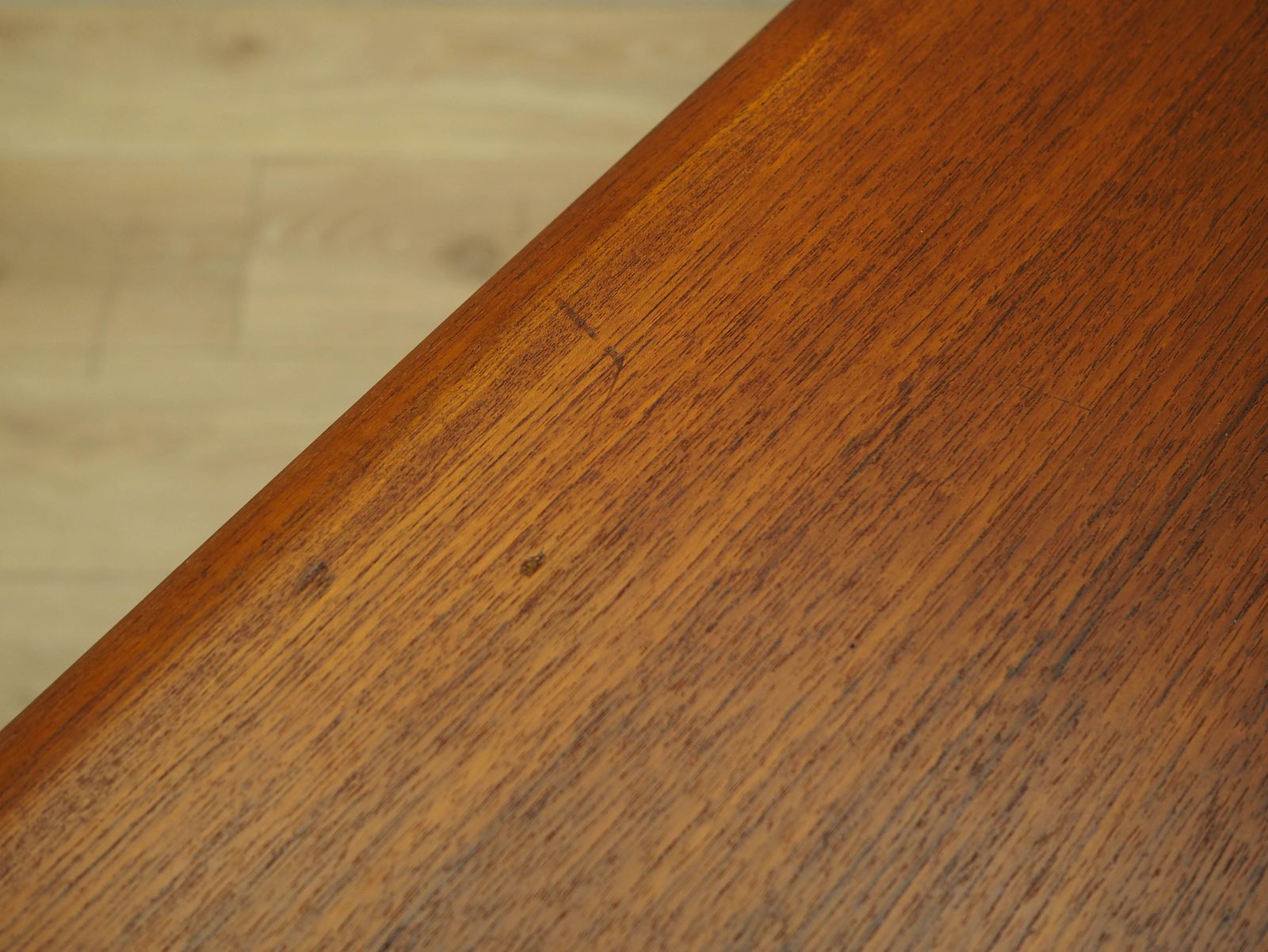 photo vintage Teak Table, Danish Design, 1970s, Production: Denmark