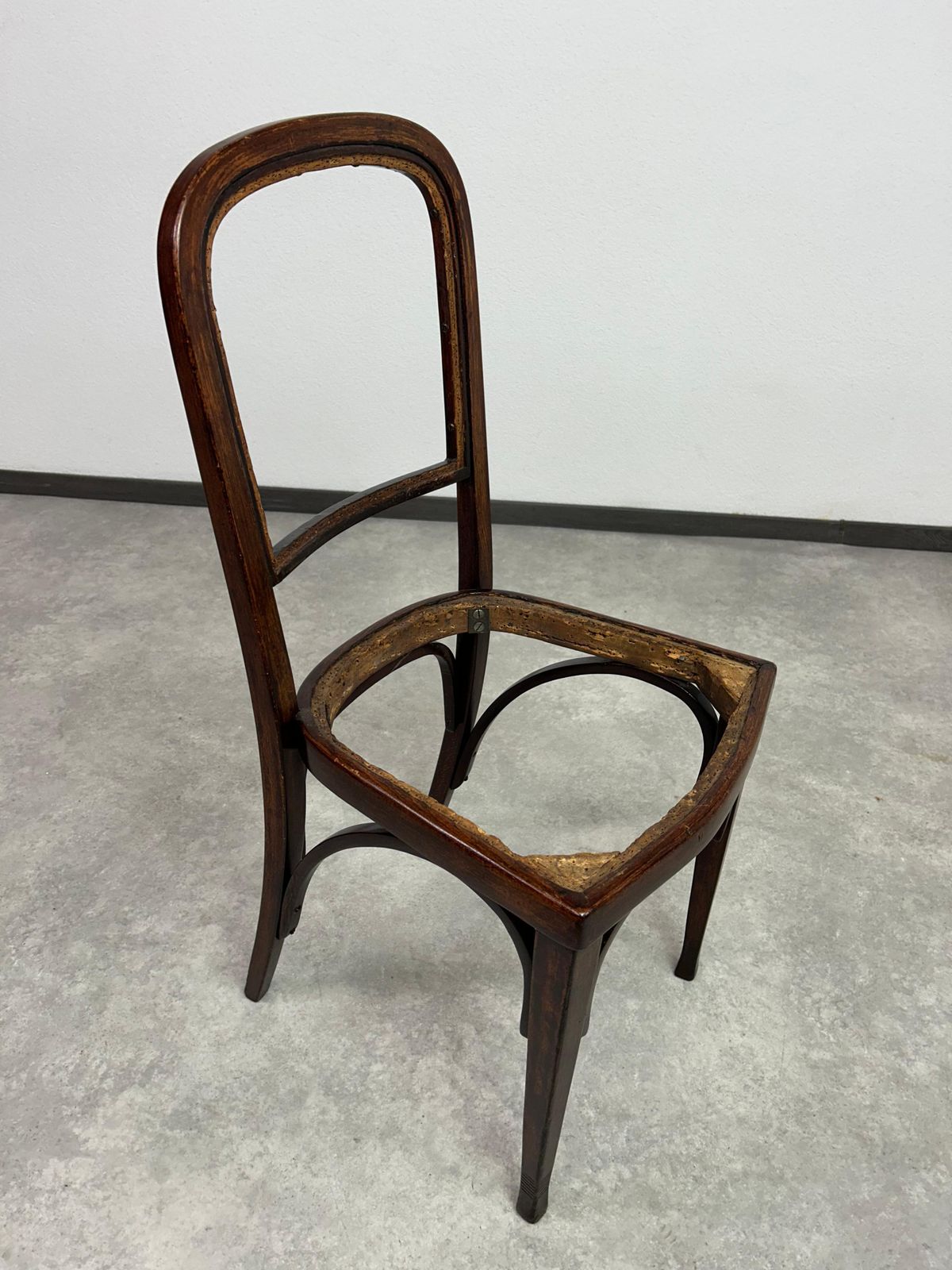 Set Of 6 Dining Chairs No.715 By Gustav Siegel For J&J Kohn photo vinterior
