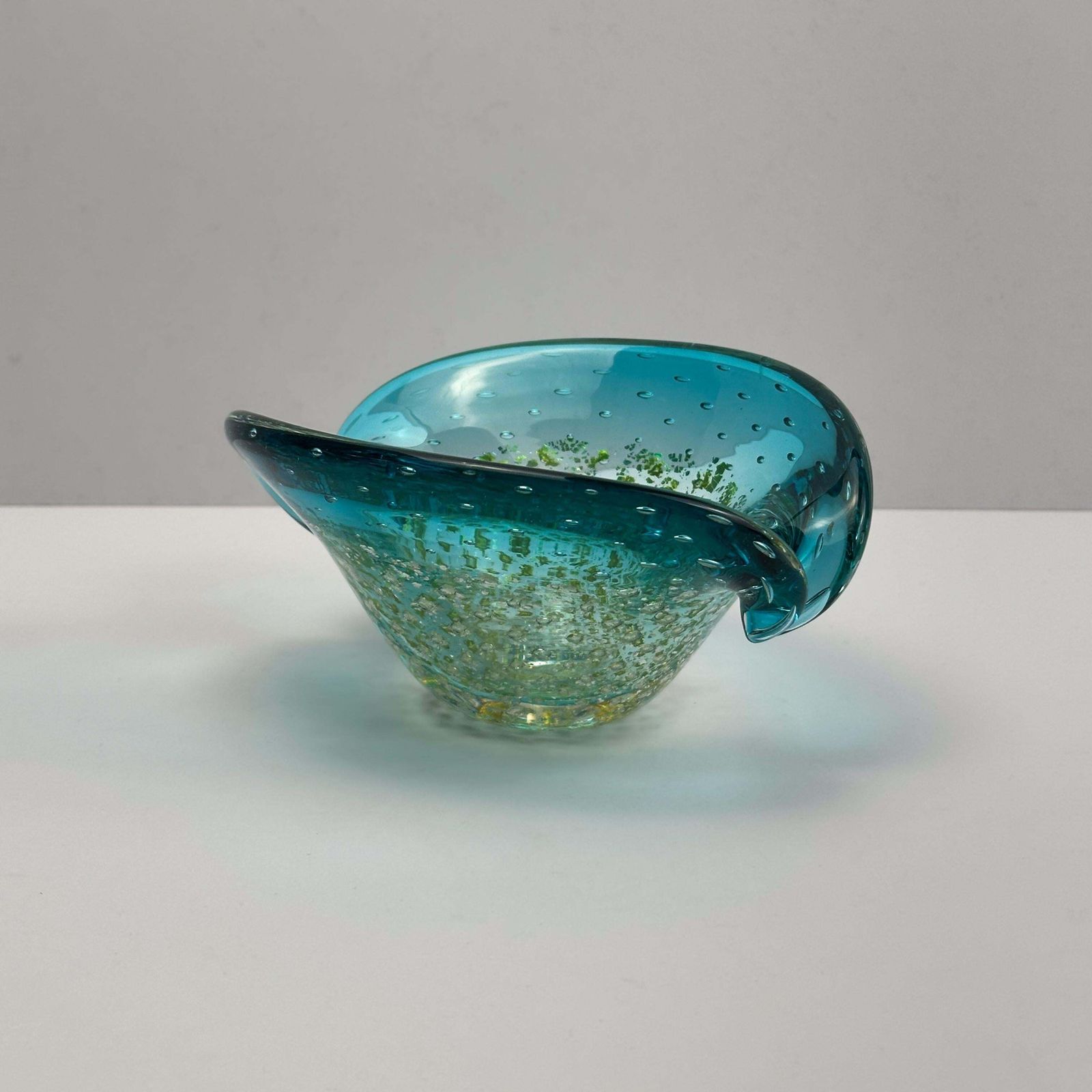 Turquoise Murano Glass Clam Shell Bowl By Archimede Seguso, Italy, 1960s photo for sale