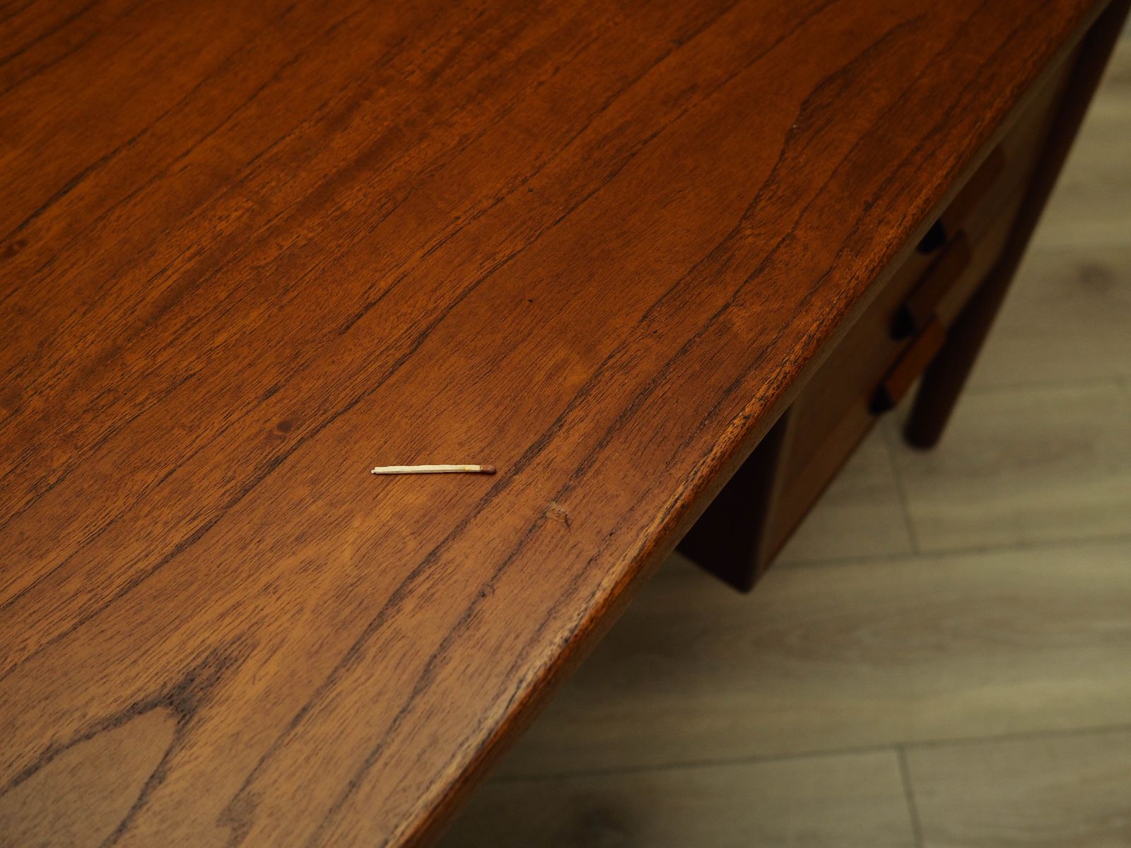 photo vinterior Teak Desk Danish Design 1960s Designer Børge Mogensen