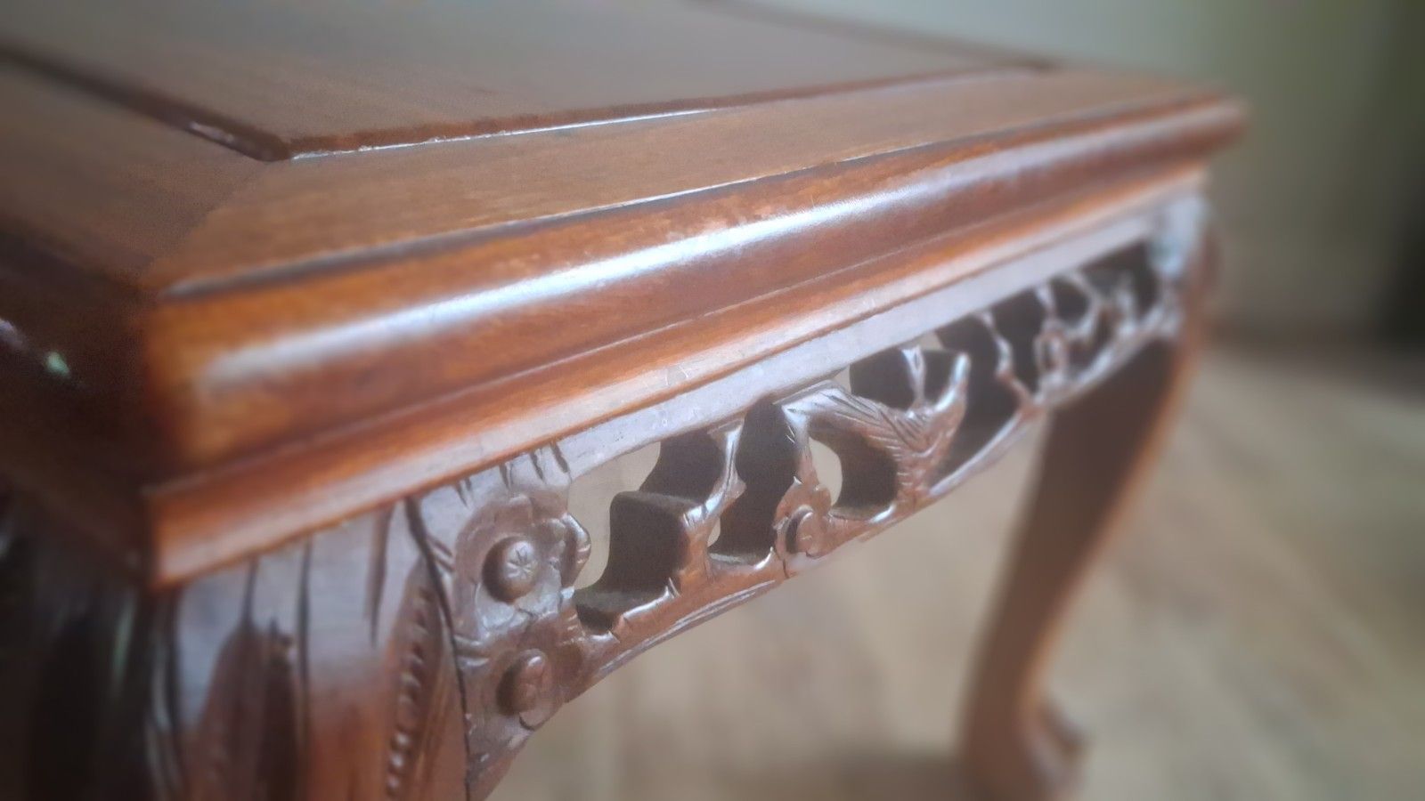 590.0 Outstanding Oriental Chinese Carved Rosewood Mid Century Drinks /Coffee Table photo