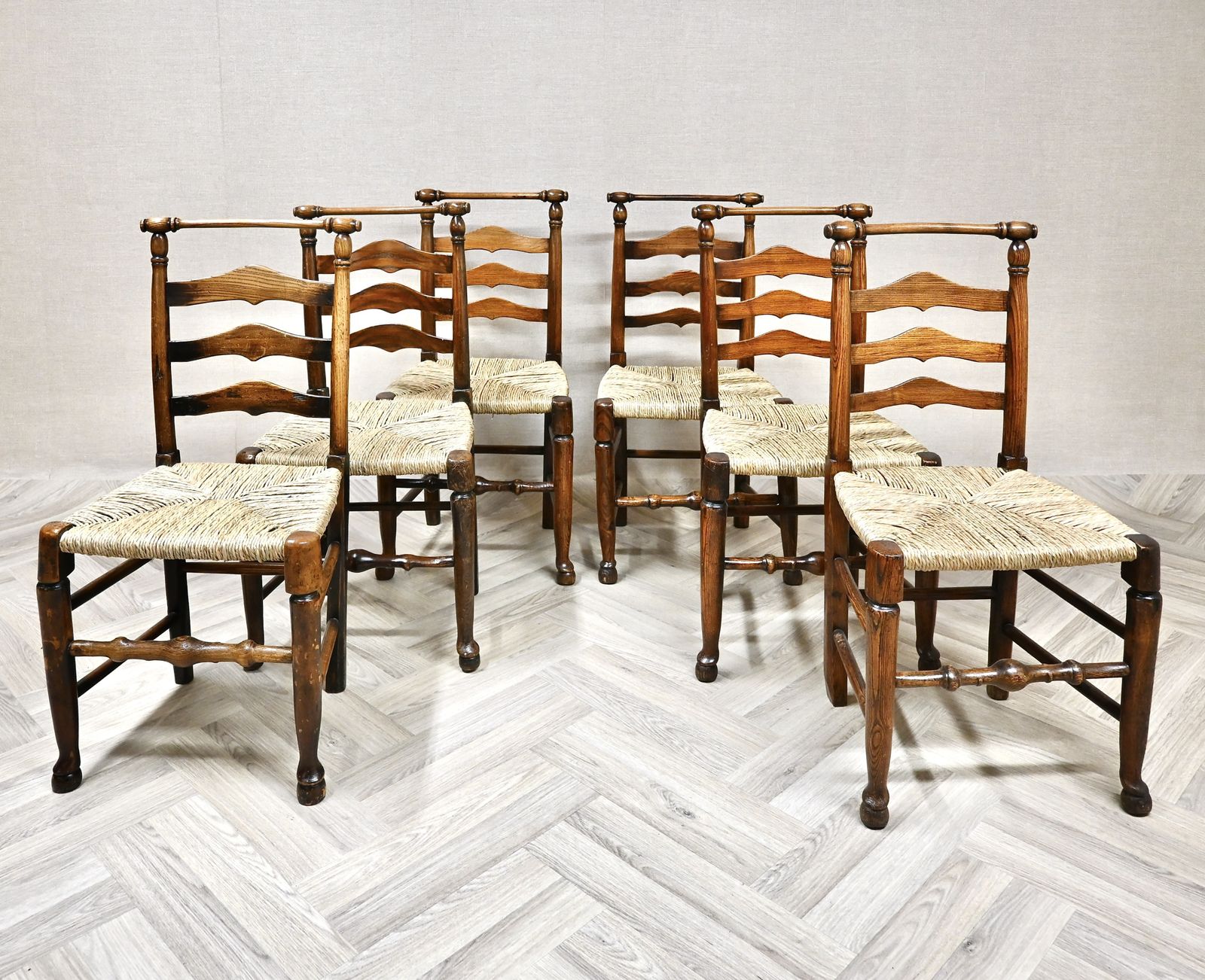 Set Of 6 Antique Ladderback Dining Kitchen Chairs With Rush Seats photo for sale