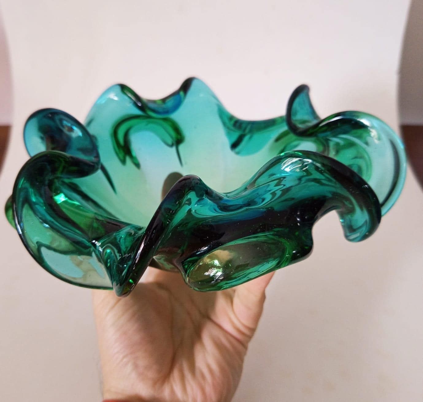 Vintage Space Age Green Murano Glass Flower Centerpiece Cup Designed By Barovier Seguso Era photo 144.0