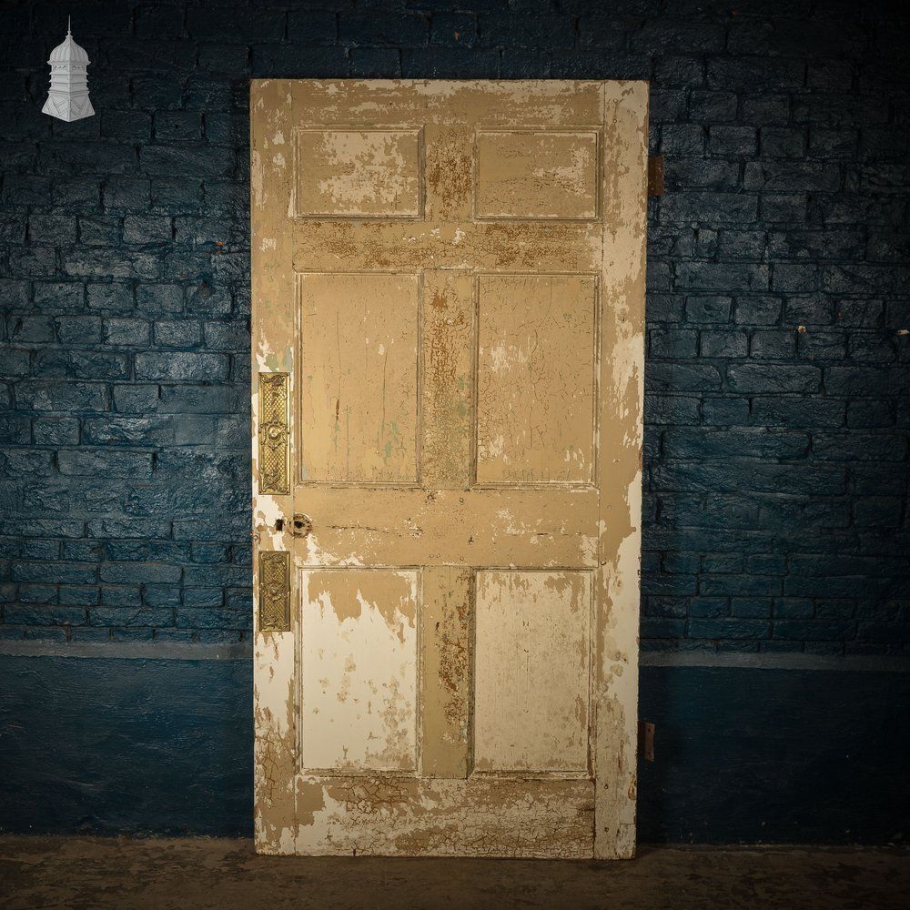 photo furniture Moulded 6 Panel Door, Traditional