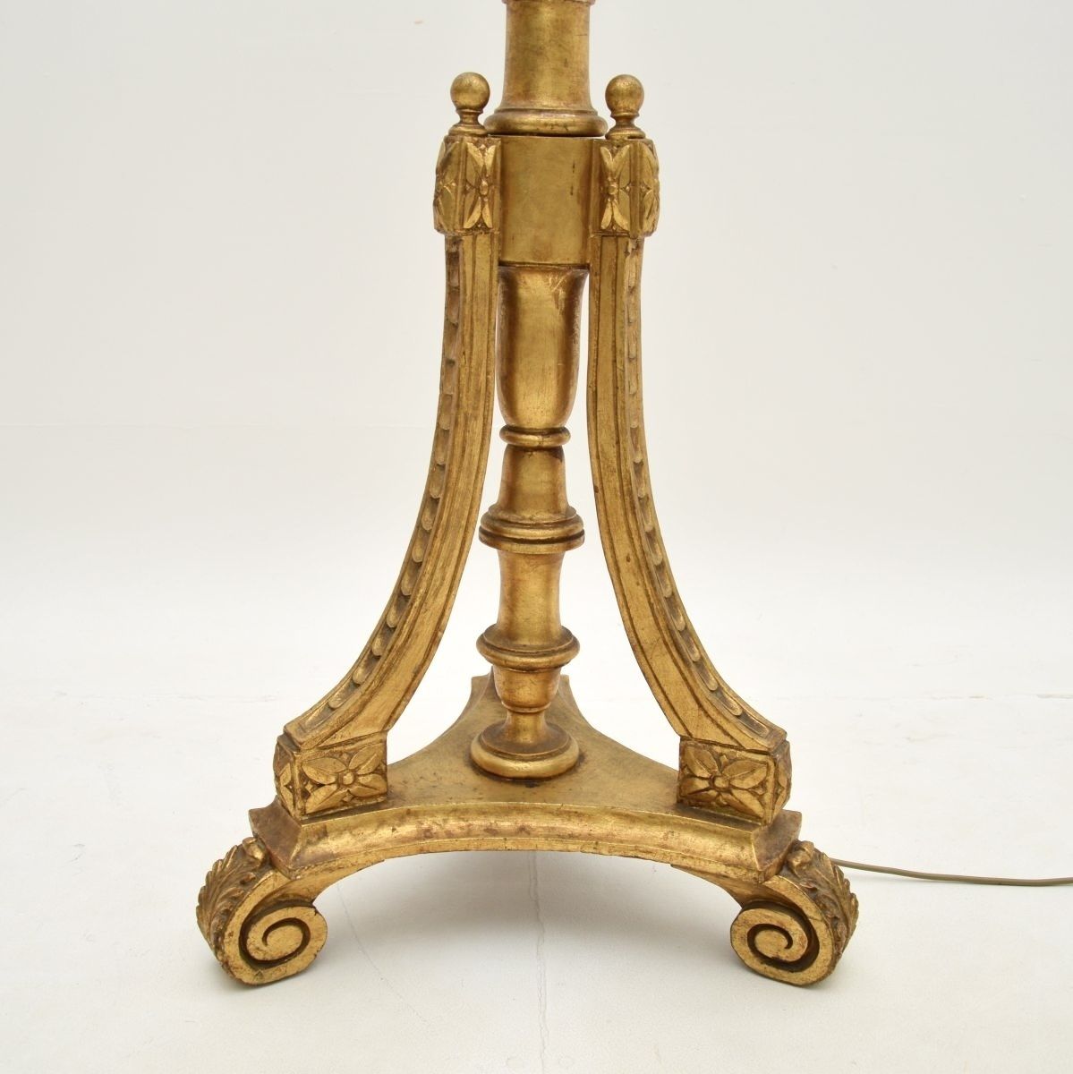 Antique Victorian Gilt Wood Floor Lamp photo Lighting