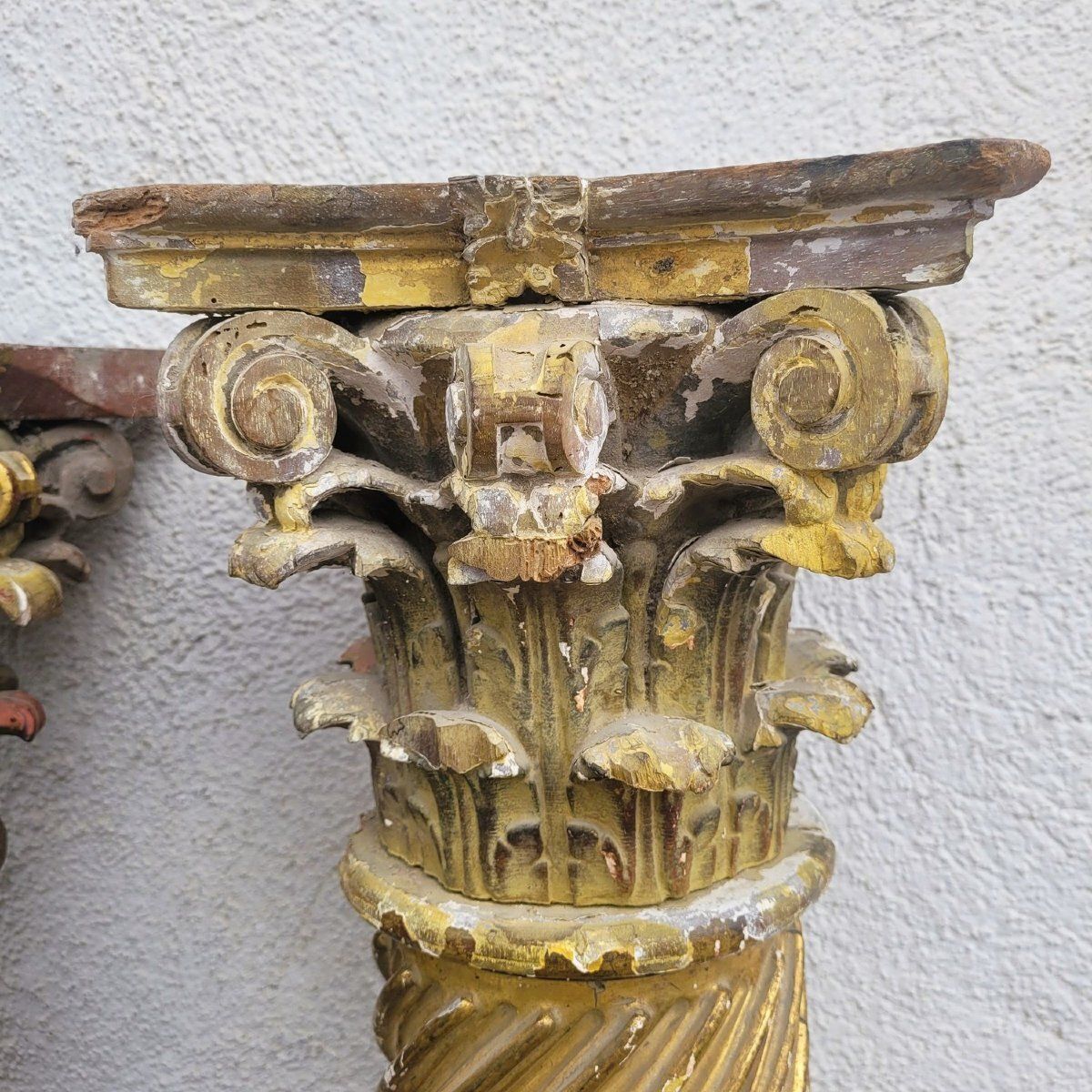 Pair Of Gilded And Carved Wooden Columns, 17th Century photo vinterior