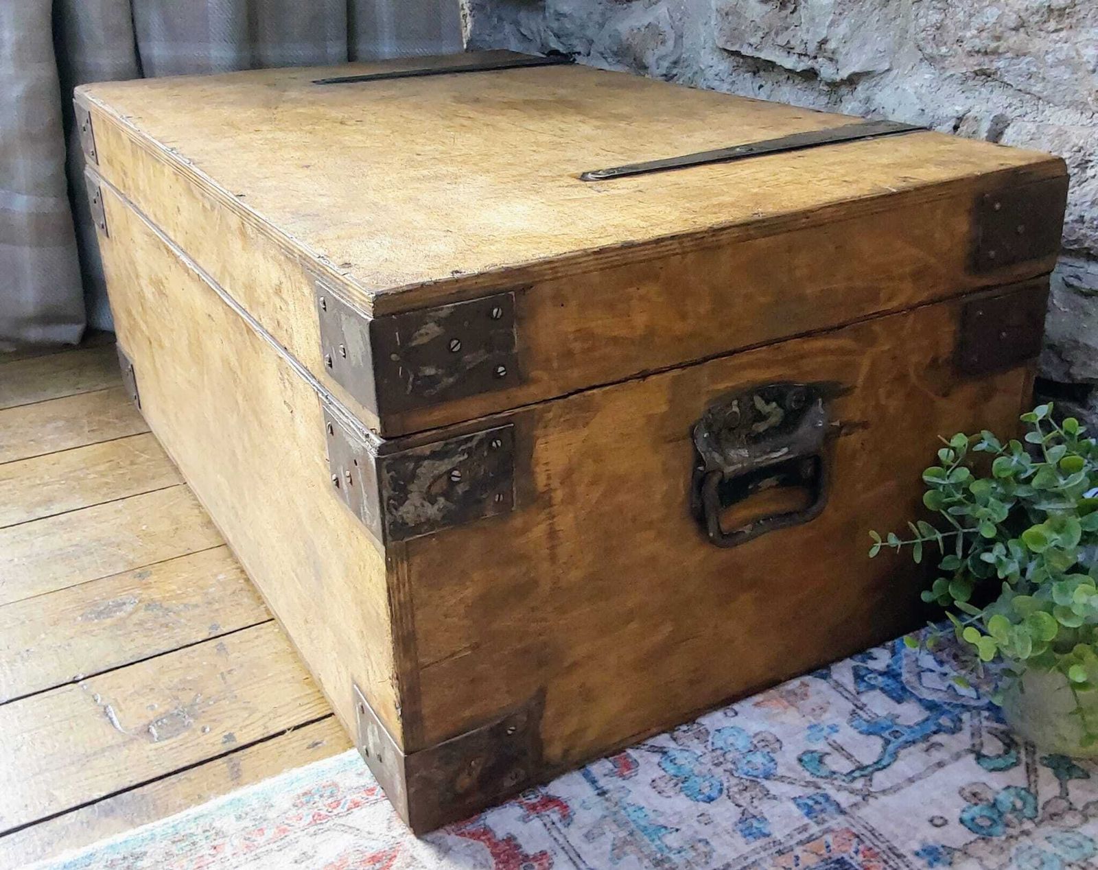 169.0 Rustic Wooden Storage Chest photo