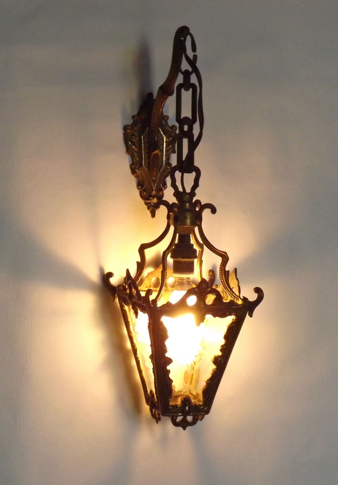 photo furniture Antique French Bronze Wall Lamp Hanging Mini Lantern Etched Starburst Glass Panels