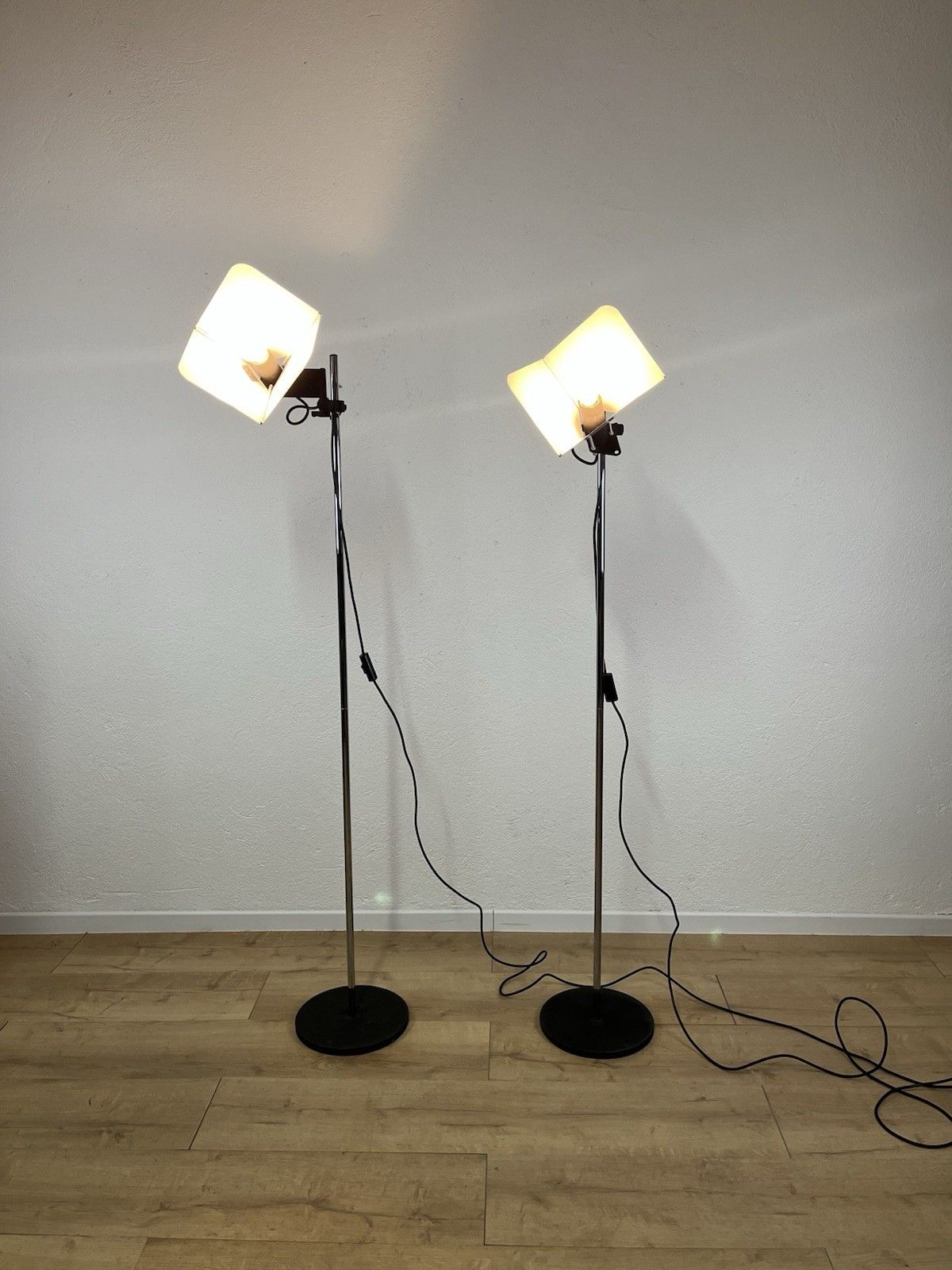 Pair Of Triedro Joe Colombo Stilnovo 70’s Vintage Design Lamps