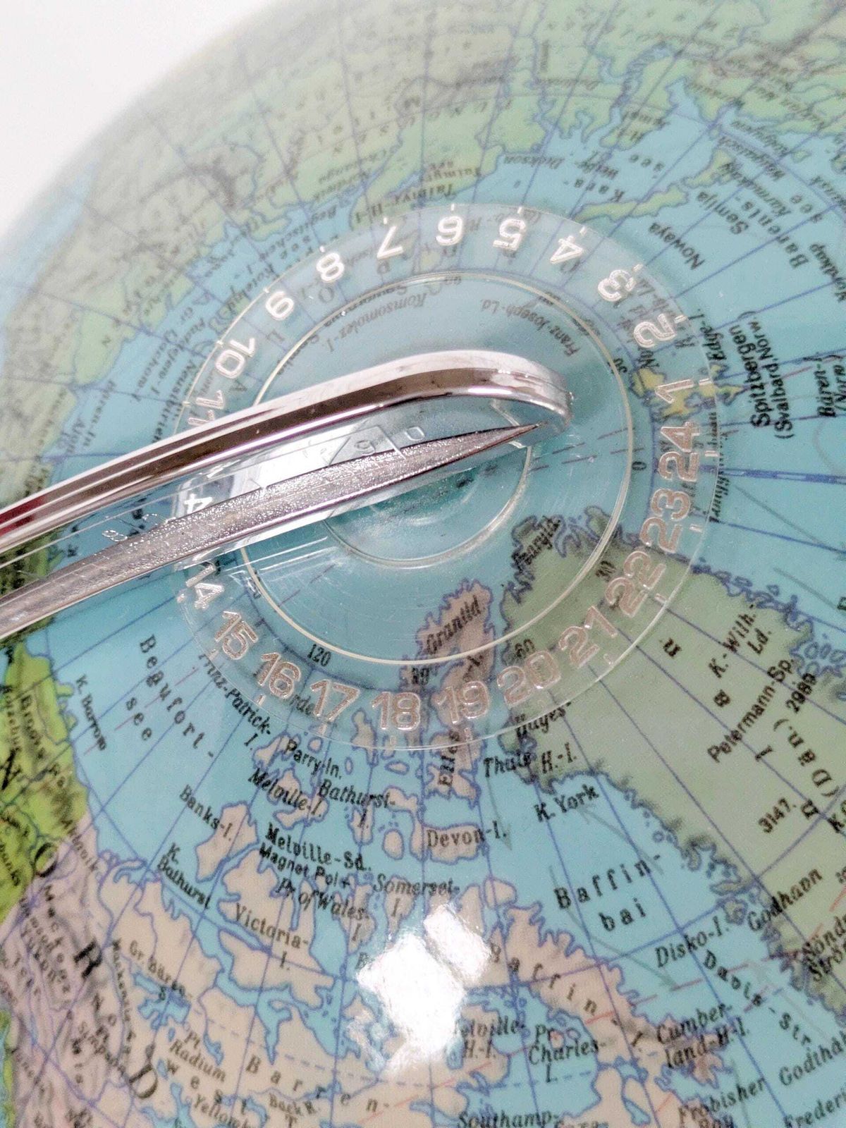 Home Decor Vintage 1980s Columbus Duplex Illuminated Globe: Political & Physical Map, Pine Wood Base, European Plug photo