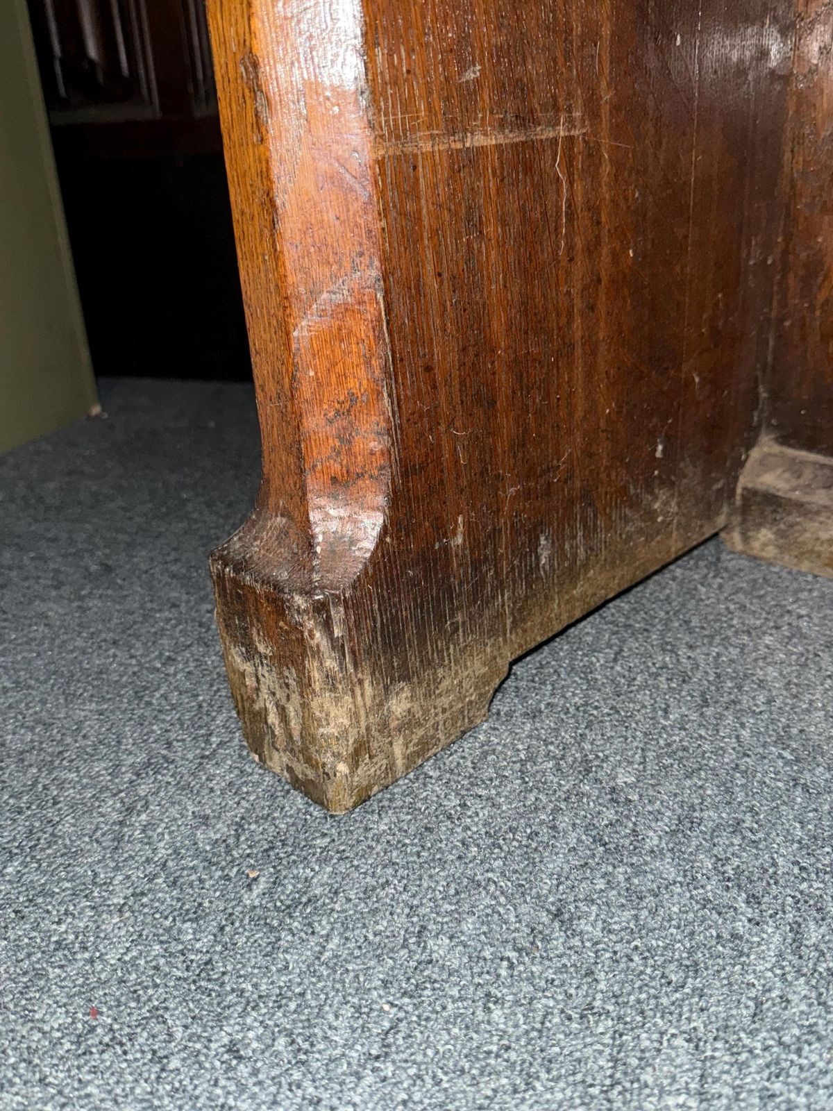 Antique Hand Carved Gothic Oak Bench – Church Pew / Hall Seat photo vintage