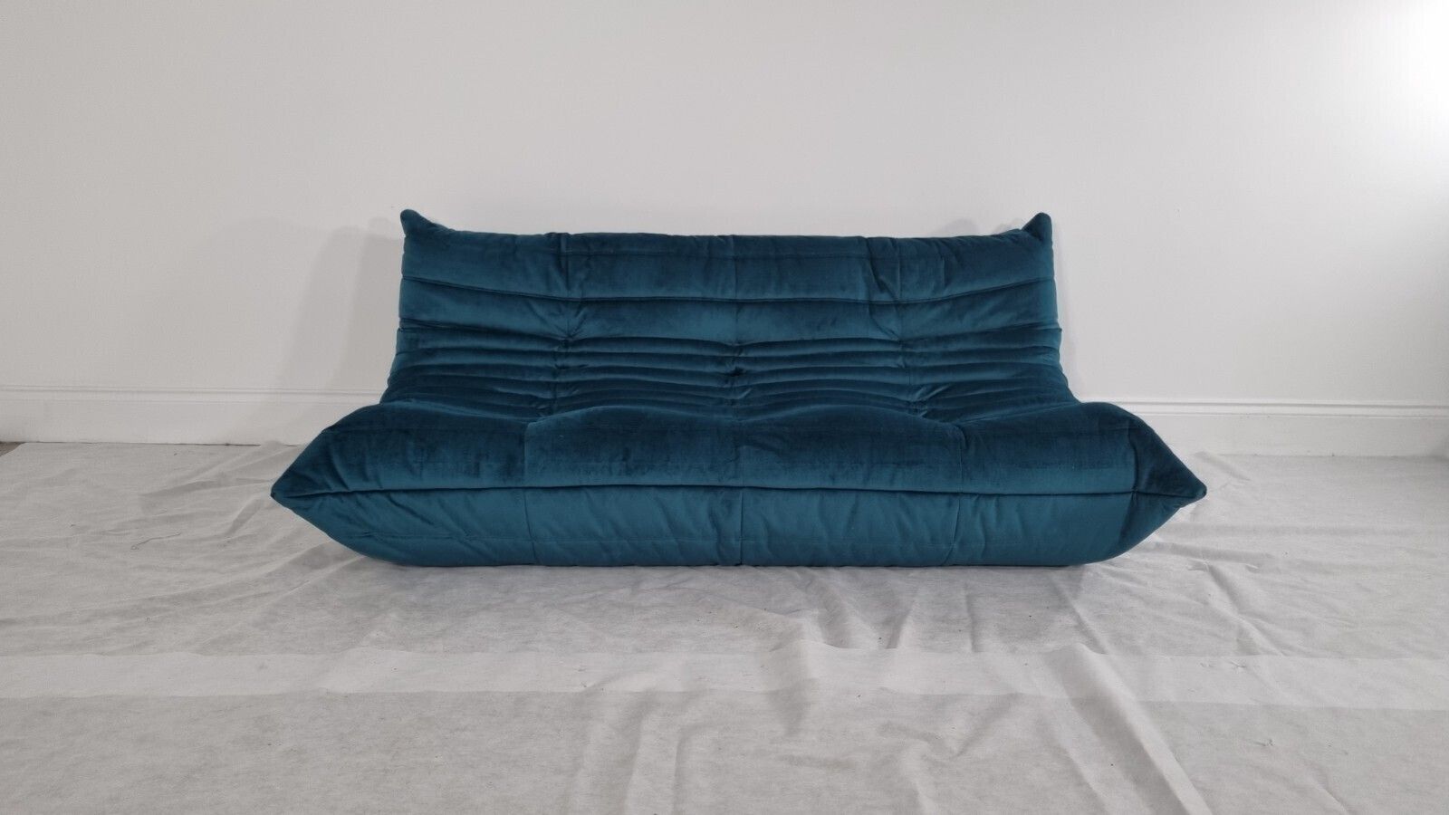 Ligne Roset 3 Seater Togo In Green Teal Velvet Immaculate Condition photo for sale