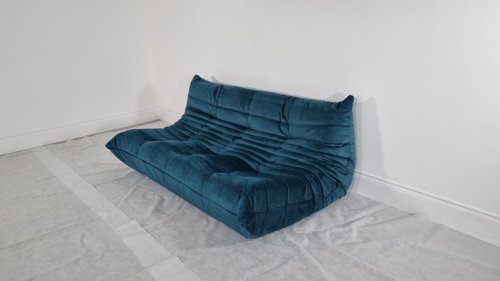 Ligne Roset 3 Seater Togo In Green Teal Velvet In Stunning Condition photo 3180.0