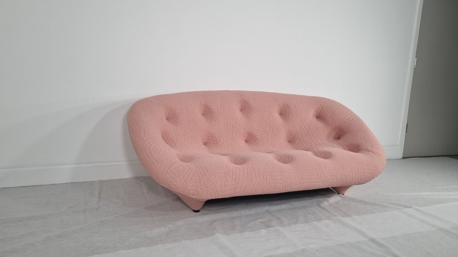 photo for sale Ligne Roset Ploum Sofa In Appa Poncho Fabric In Mint Condition