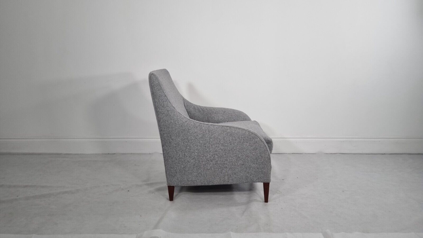 Bb Italia Florence F3 Armchair In Light Grey Wool In Immaculate Condition photo vintage