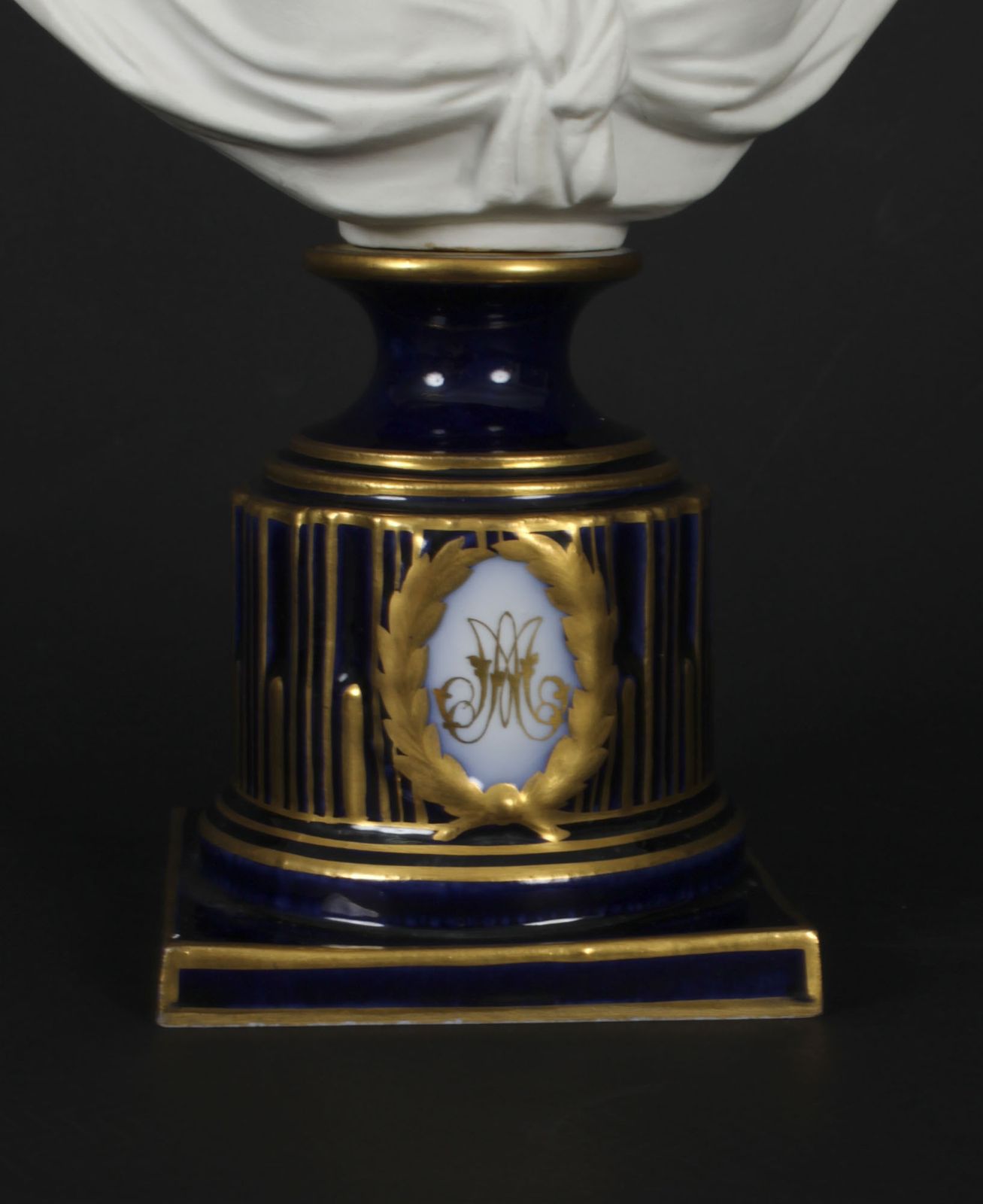 photo furniture Antique Sevres  Bisque Porcelain Bust Marie Antoinette 19th C