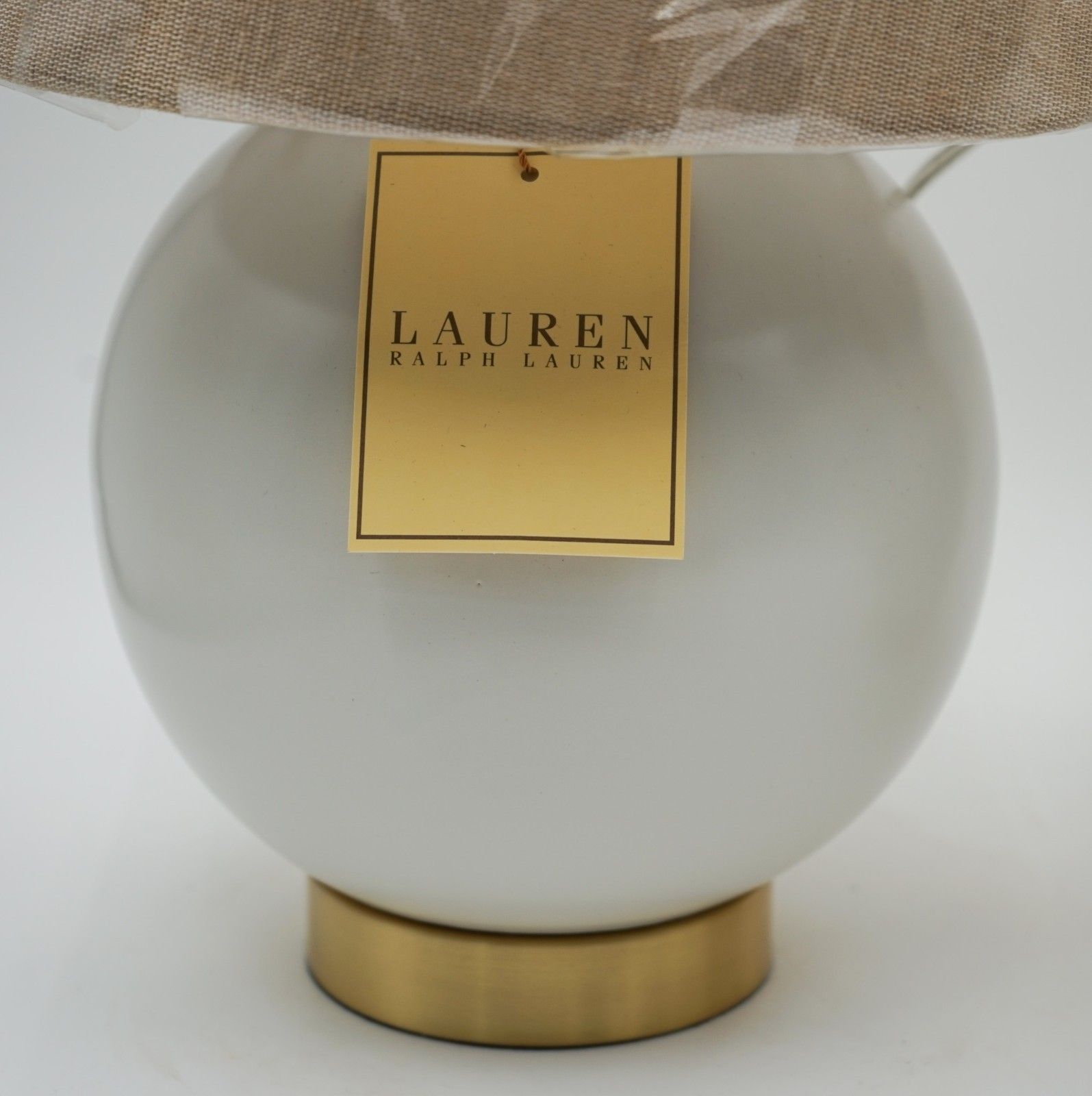 Pair Of Ralph Lauren Ex Display White Ceramic Table Lamps Including Shades (1/2) photo Lighting