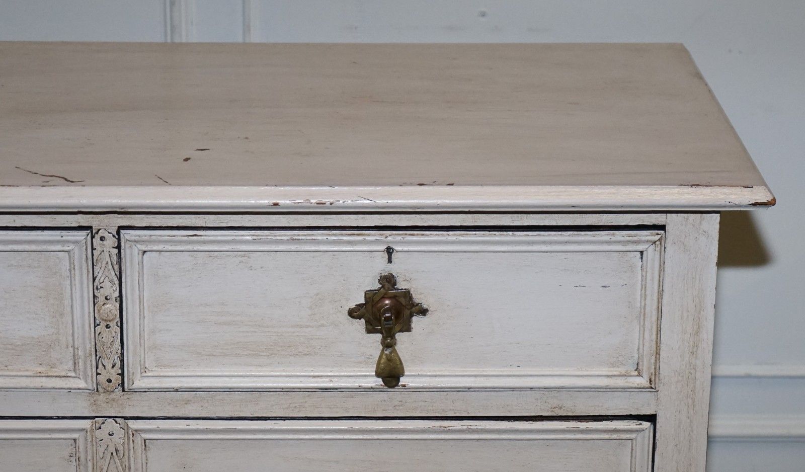 Antique Victorian Hand Painted Ivory White Chest Of Drawers With Brass Handles photo 1250.0