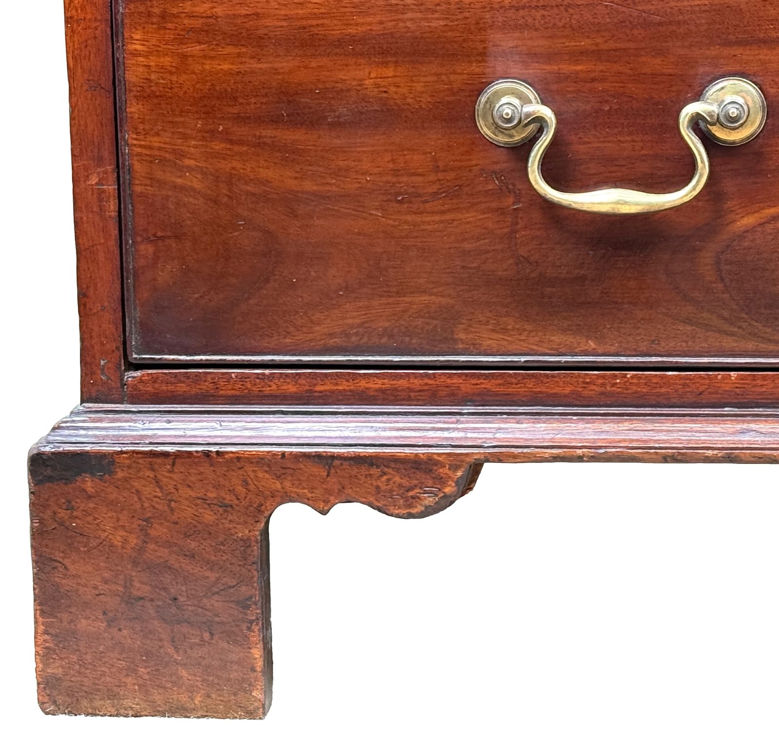 photo furniture 18th Century Chippendale Period Mahogany Chest Of Drawers (England, Circa 1760)