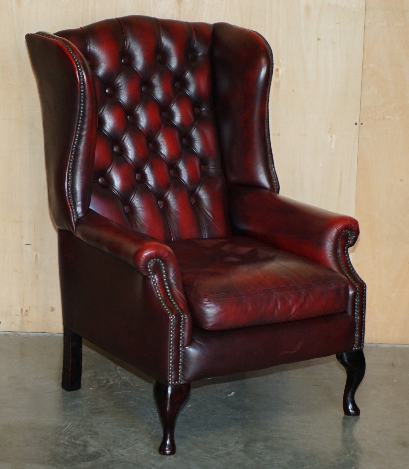 Nice Decorative Pair Of Chesterfield Vintage Oxblood Leather Wingback Armchairs photo furniture