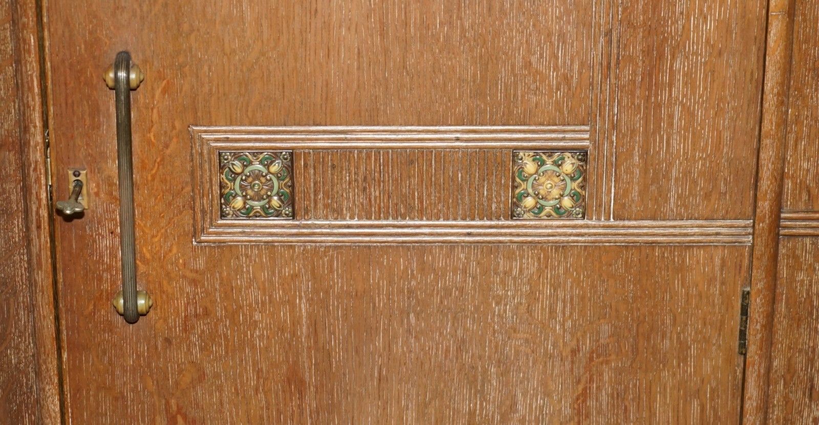 Stunning Art Deco Heals London Limed Oak Single Wardrobe Part Of A Large Suite photo vinterior