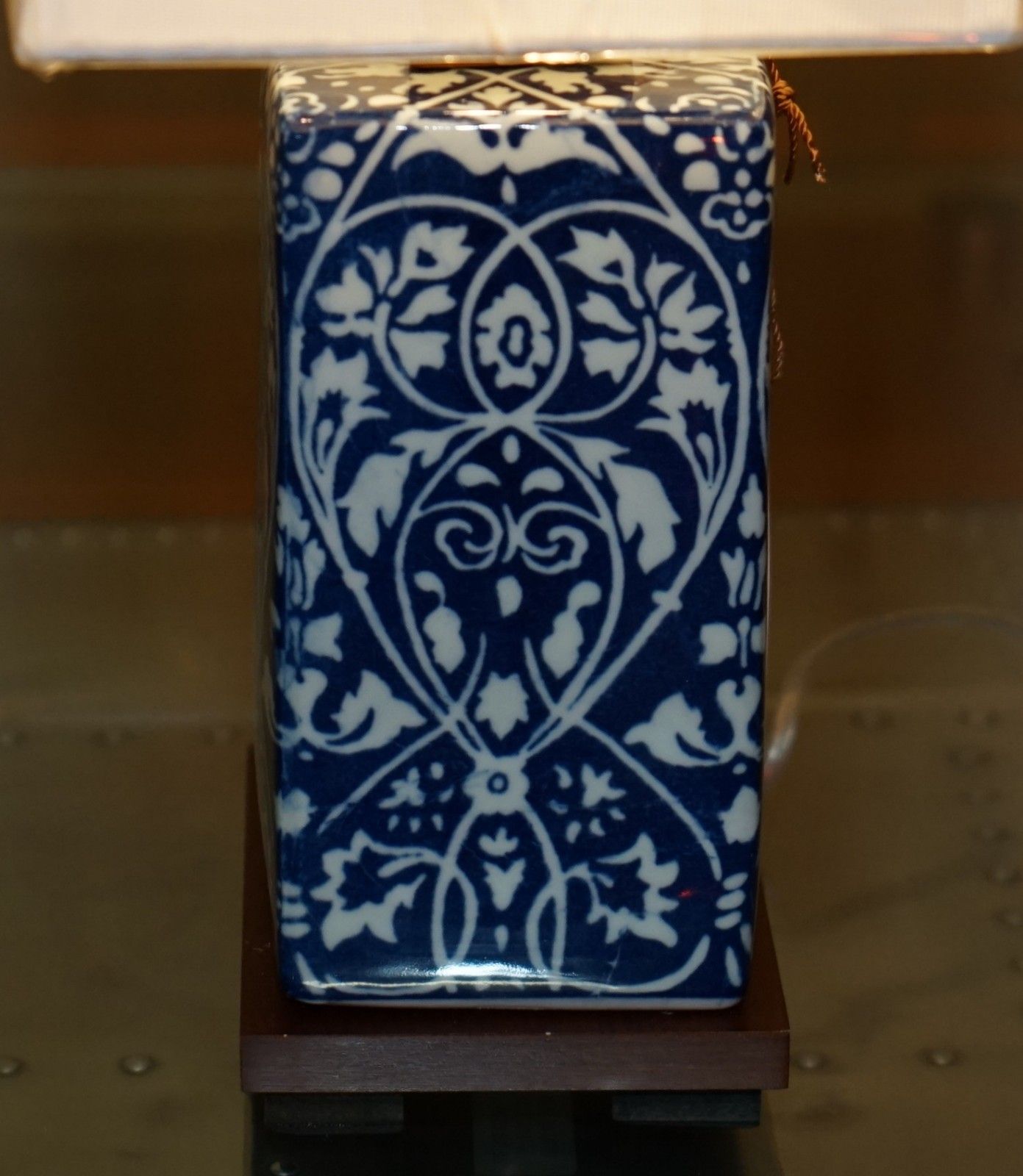 495.0 1 Of 8 Brand New In The Box Ralph Lauren Porcelain Cobalt Vineyard Table Lamps photo